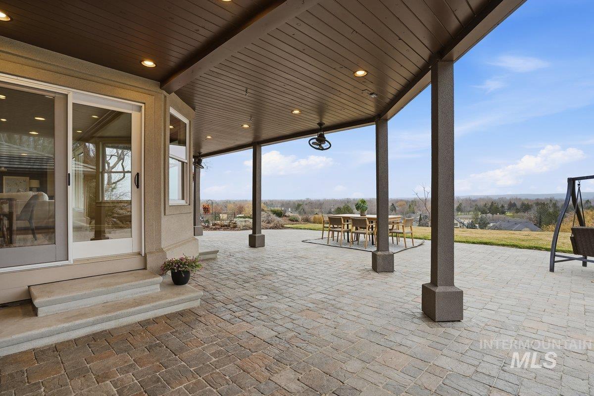 3050 S Whitepost Way, Eagle, Idaho 83616, 5 Bedrooms, 4.5 Bathrooms, Residential For Sale, Price $2,999,999,MLS 98973807