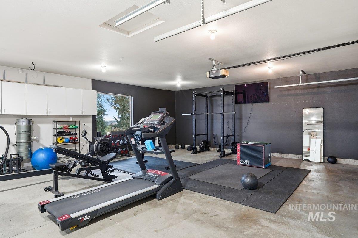 3050 S Whitepost Way, Eagle, Idaho 83616, 5 Bedrooms, 4.5 Bathrooms, Residential For Sale, Price $2,999,999,MLS 98973807