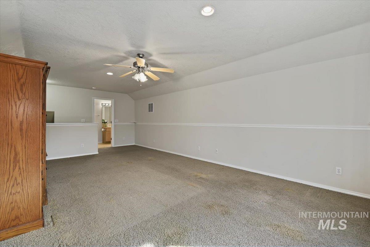 2716 S Bayou Bar Way, Meridian, Idaho 83642, 4 Bedrooms, 3 Bathrooms, Residential For Sale, Price $525,000,MLS 98973808