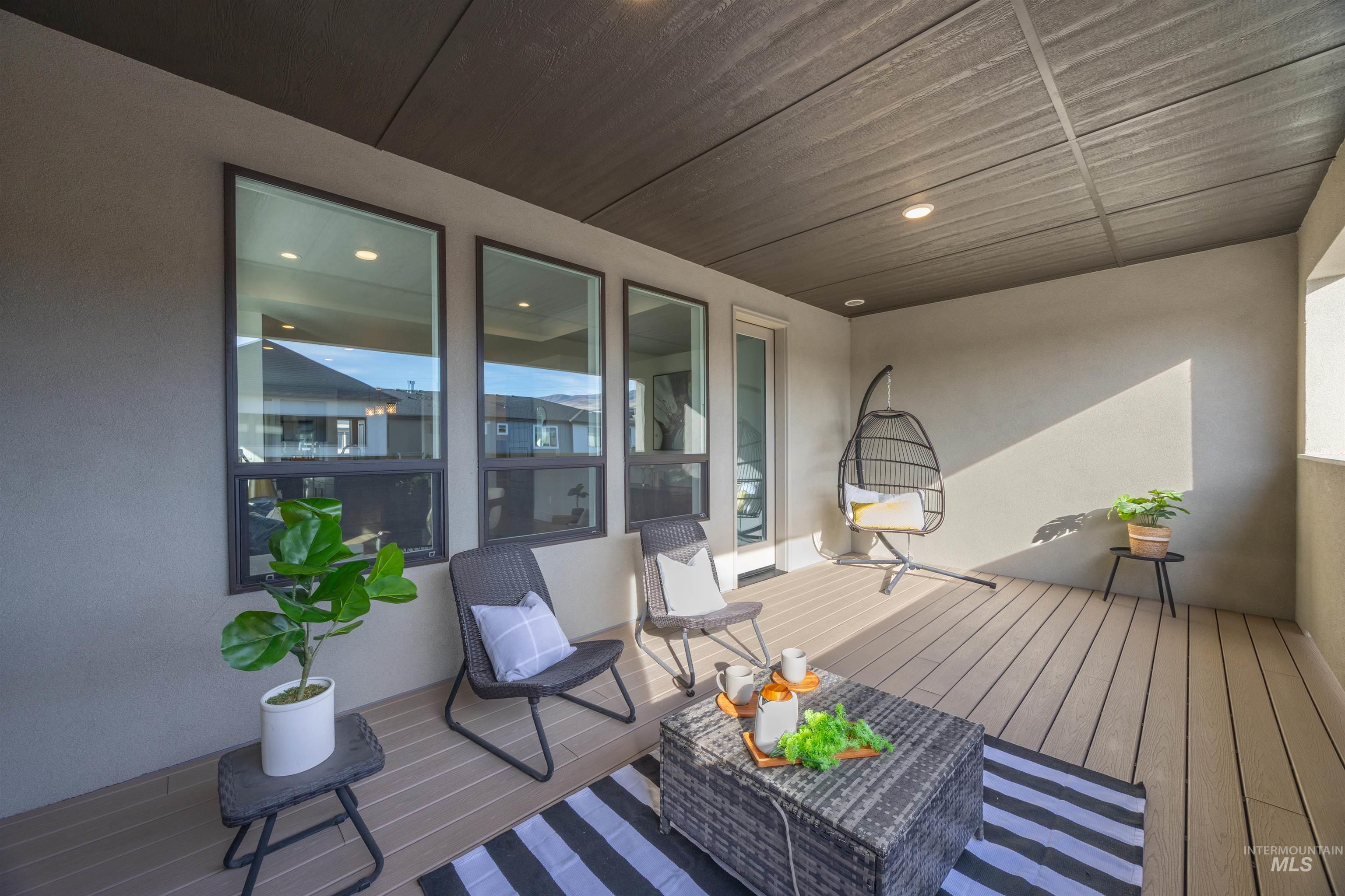 3282 S Millbrook way, Boise, Idaho 83716, 3 Bedrooms, 2.5 Bathrooms, Residential For Sale, Price $695,000,MLS 98973813