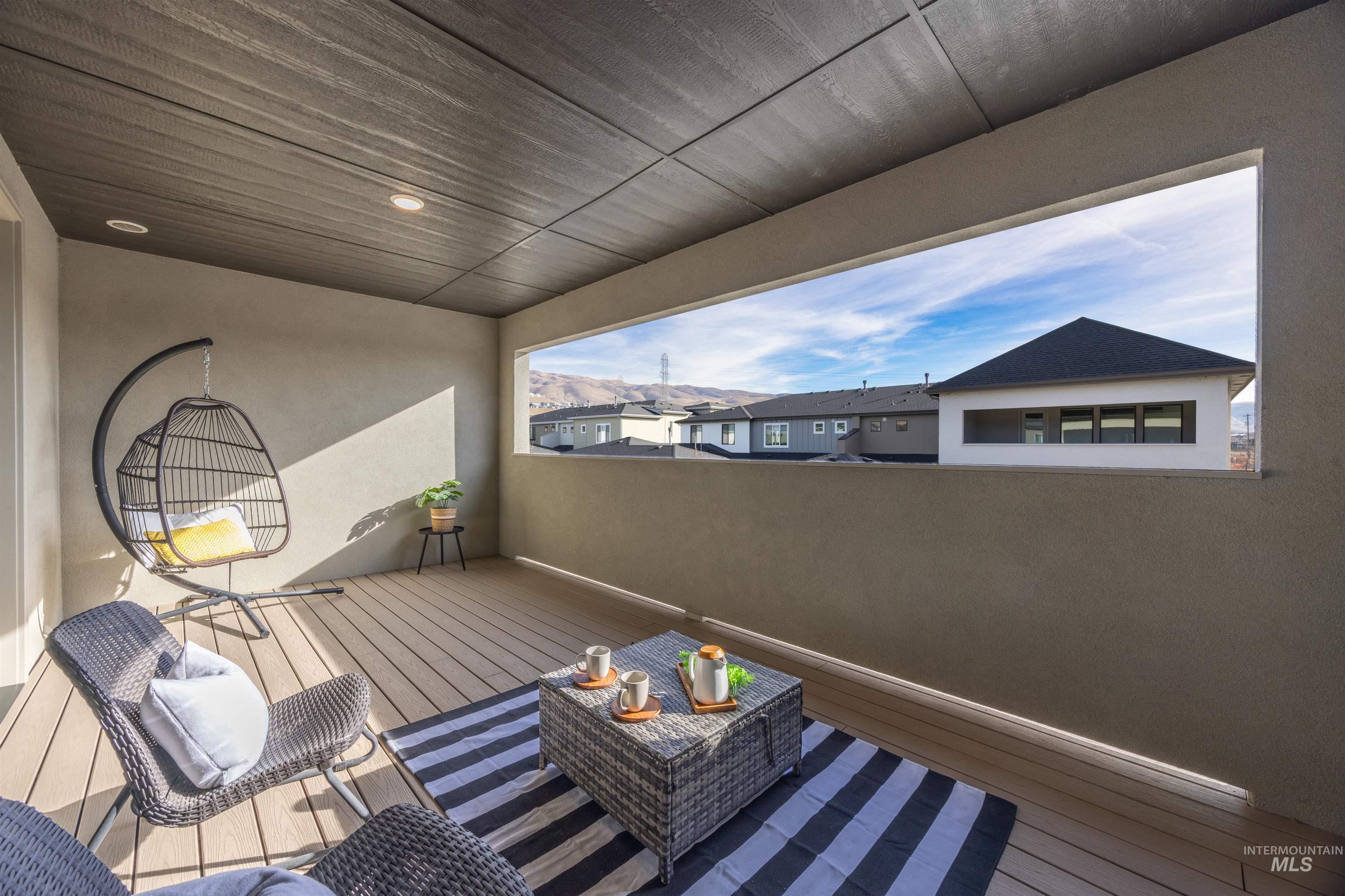 3282 S Millbrook way, Boise, Idaho 83716, 3 Bedrooms, 2.5 Bathrooms, Residential For Sale, Price $695,000,MLS 98973813