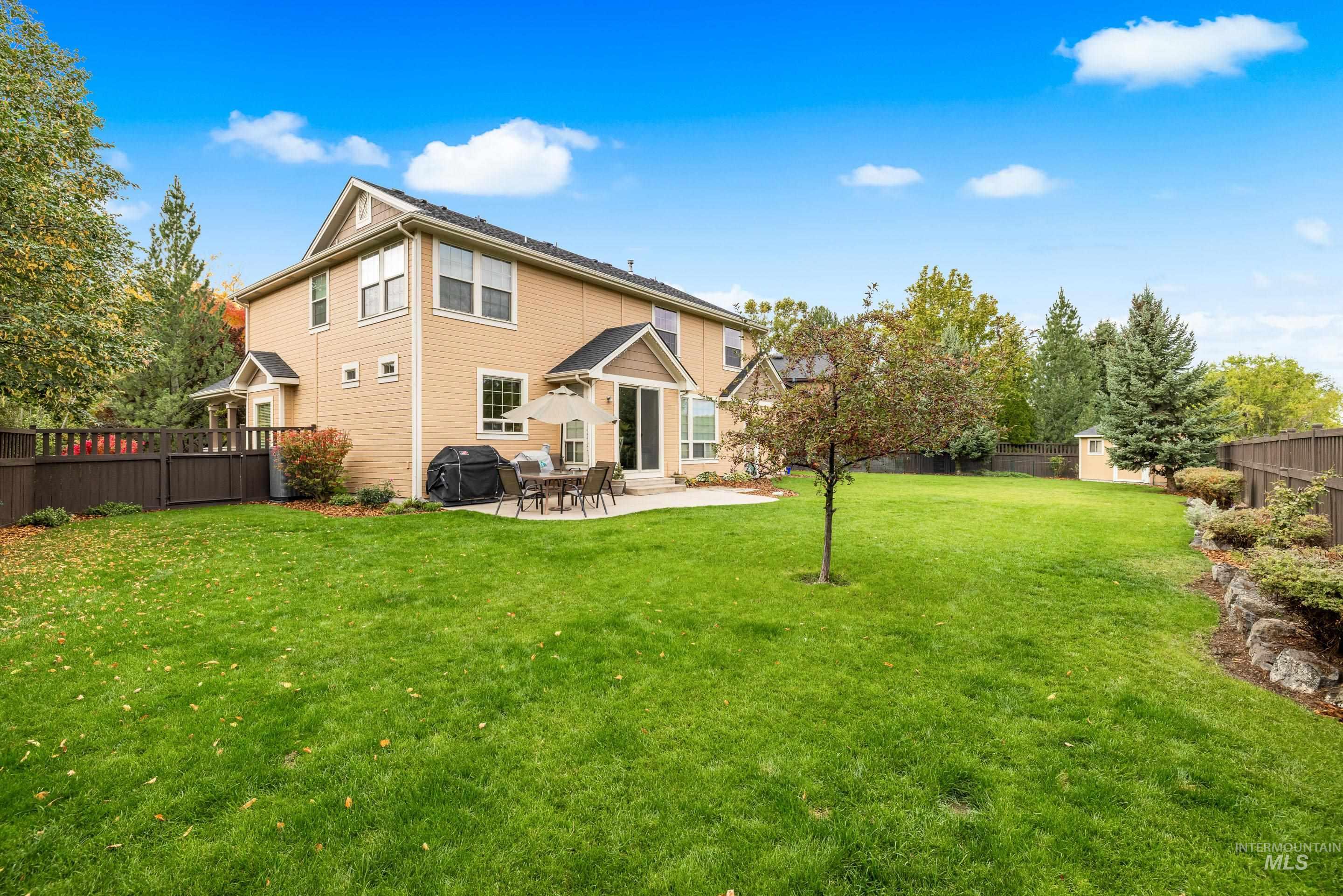 13489 N 5th Ave, Boise, Idaho 83714, 4 Bedrooms, 3.5 Bathrooms, Residential For Sale, Price $859,000,MLS 98973815