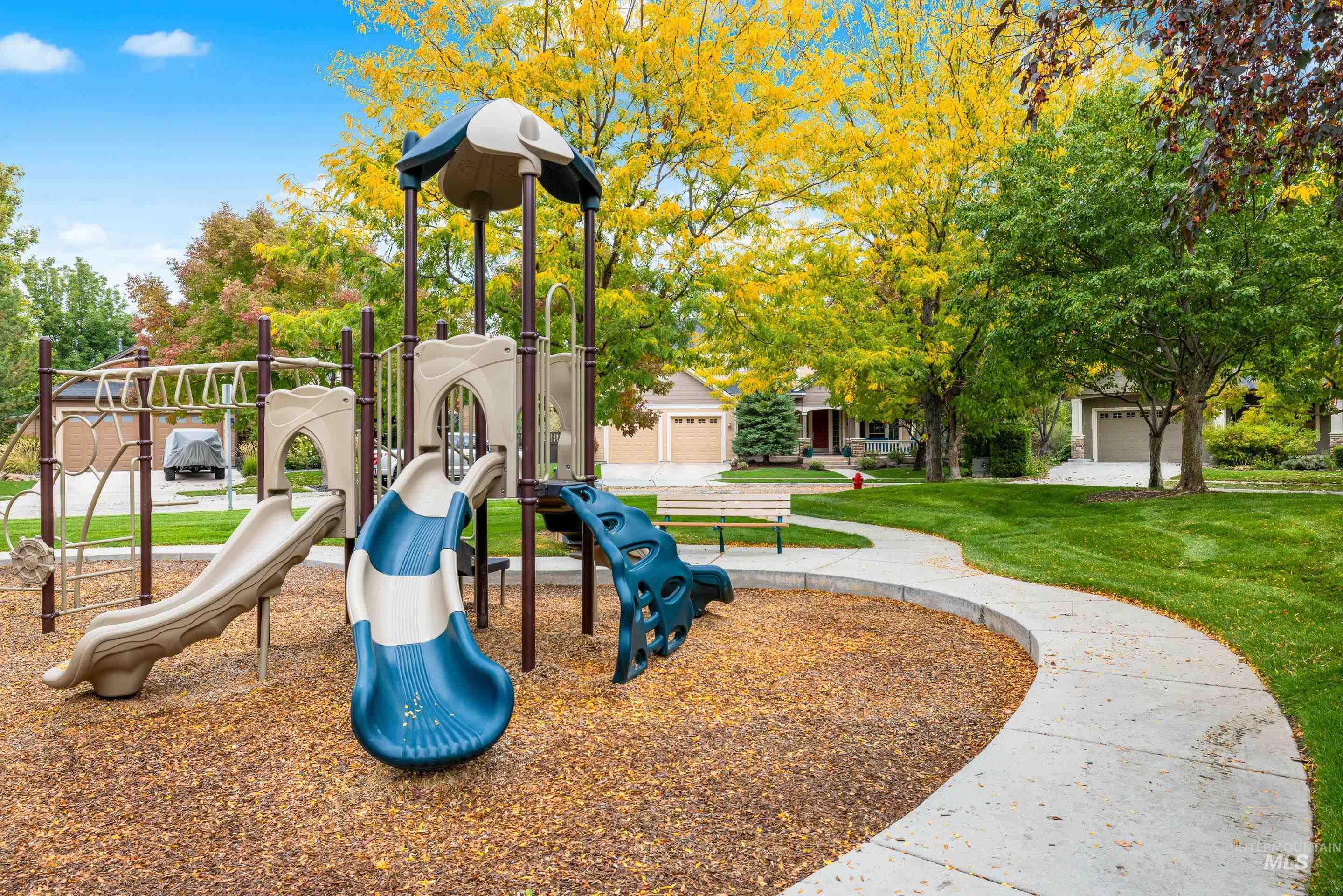 13489 N 5th Ave, Boise, Idaho 83714, 4 Bedrooms, 3.5 Bathrooms, Residential For Sale, Price $859,000,MLS 98973815