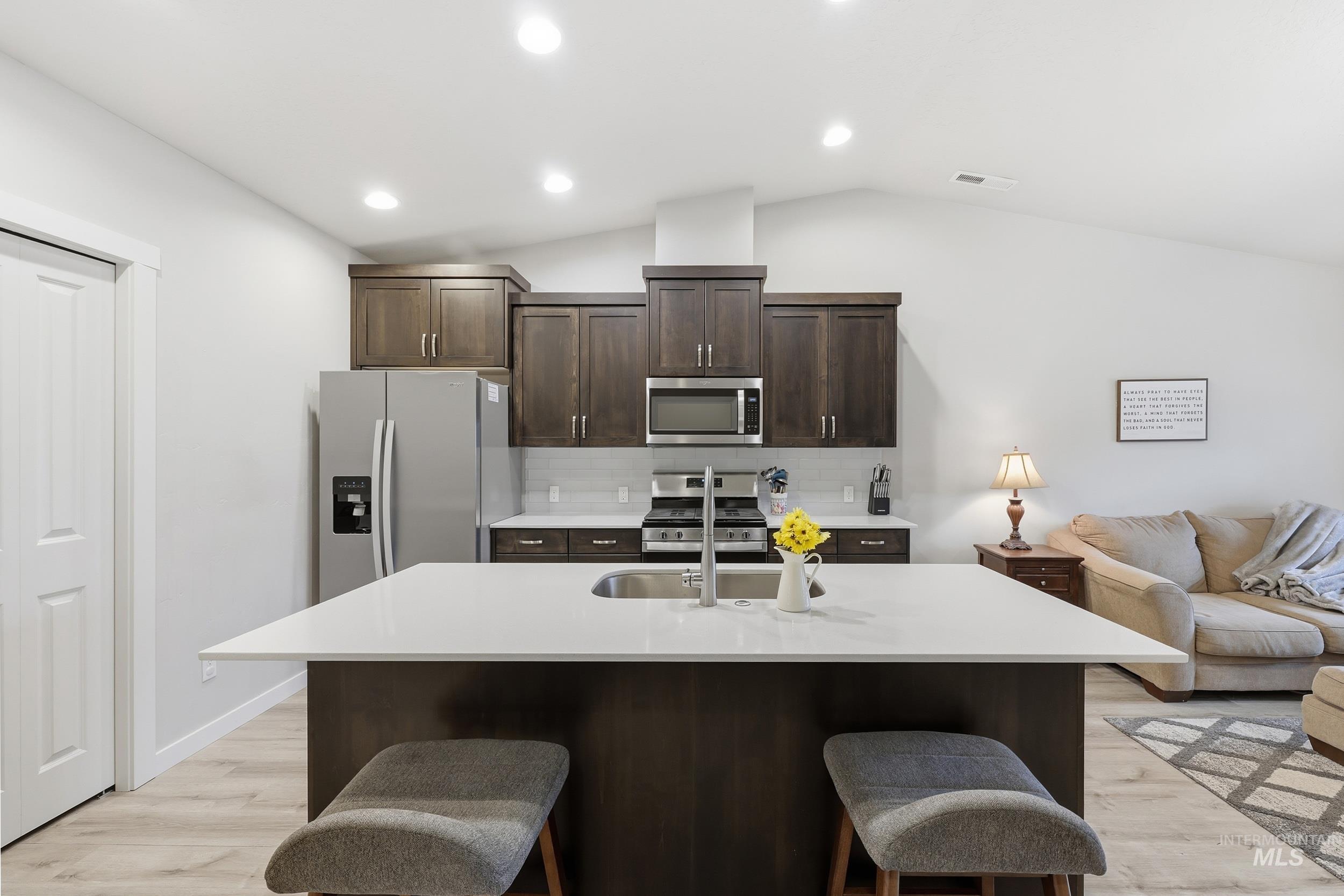 1655 E Netley St, Meridian, Idaho 83646, 2 Bedrooms, 2 Bathrooms, Residential For Sale, Price $405,990,MLS 98973816