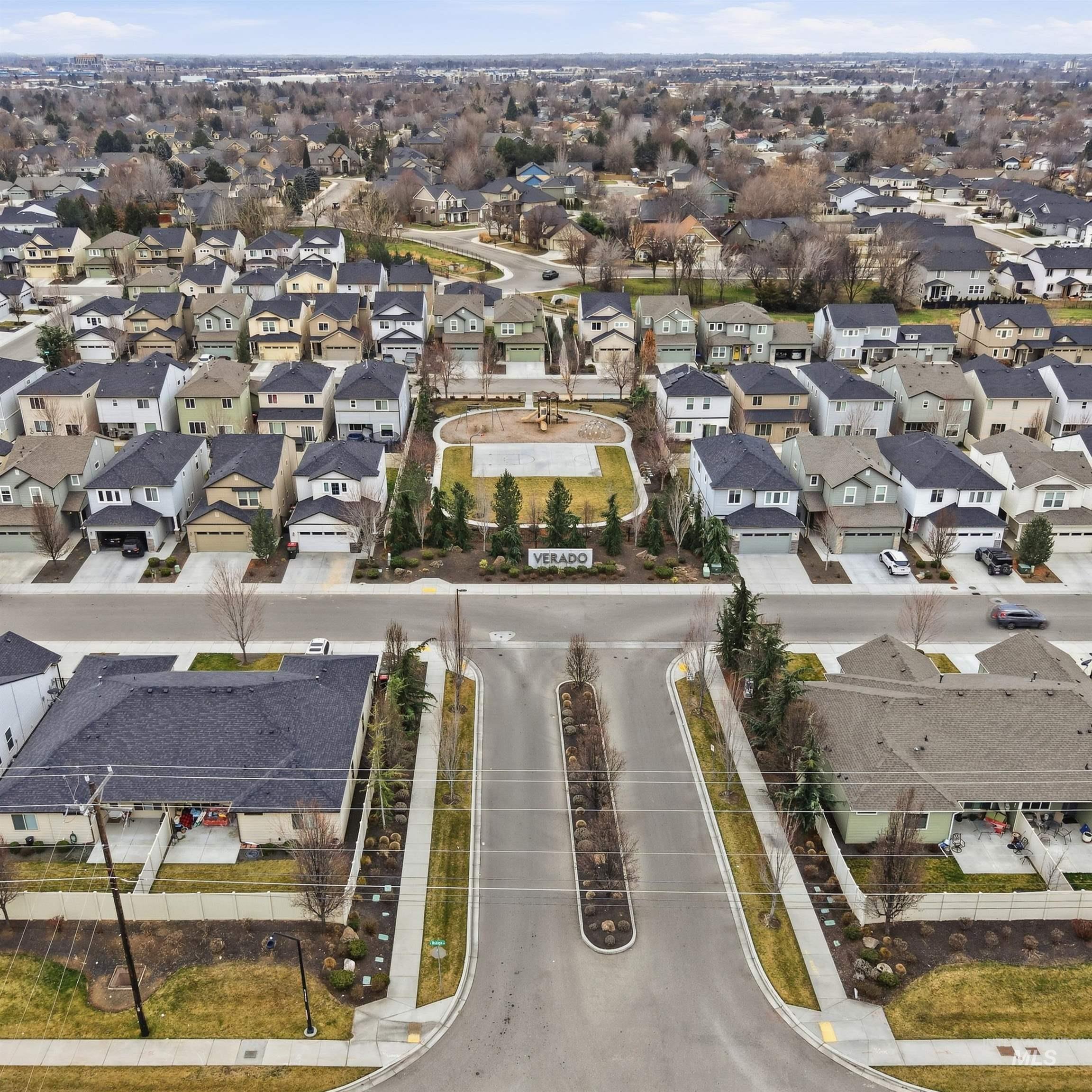 1655 E Netley St, Meridian, Idaho 83646, 2 Bedrooms, 2 Bathrooms, Residential For Sale, Price $405,990,MLS 98973816