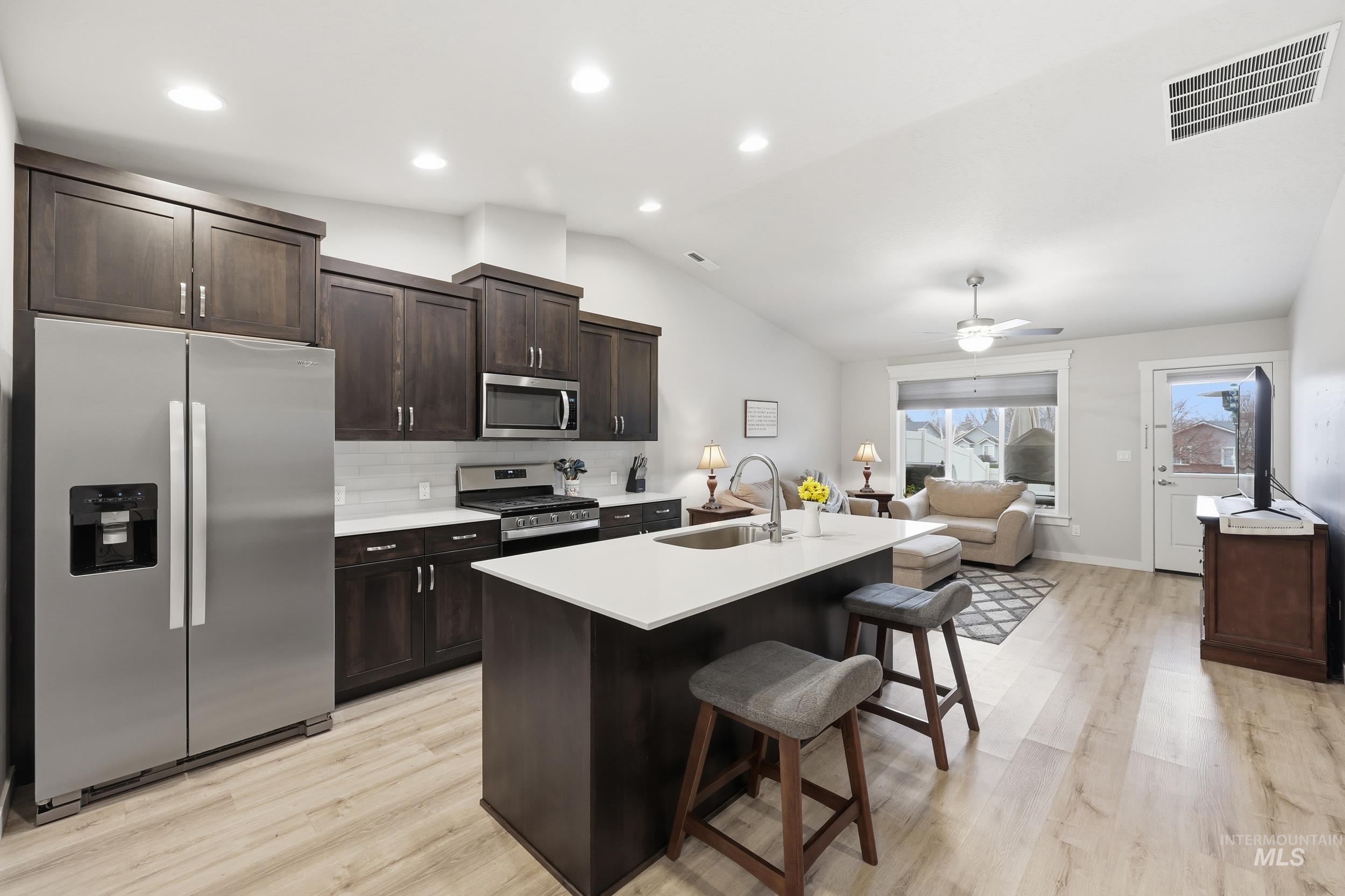 1655 E Netley St, Meridian, Idaho 83646, 2 Bedrooms, 2 Bathrooms, Residential For Sale, Price $405,990,MLS 98973816