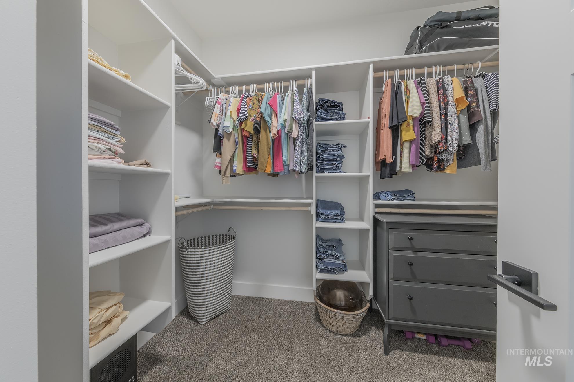 2585 NE 15th Avenue, Payette, Idaho 83611-2087, 3 Bedrooms, 2.5 Bathrooms, Residential For Sale, Price $438,000,MLS 98973817