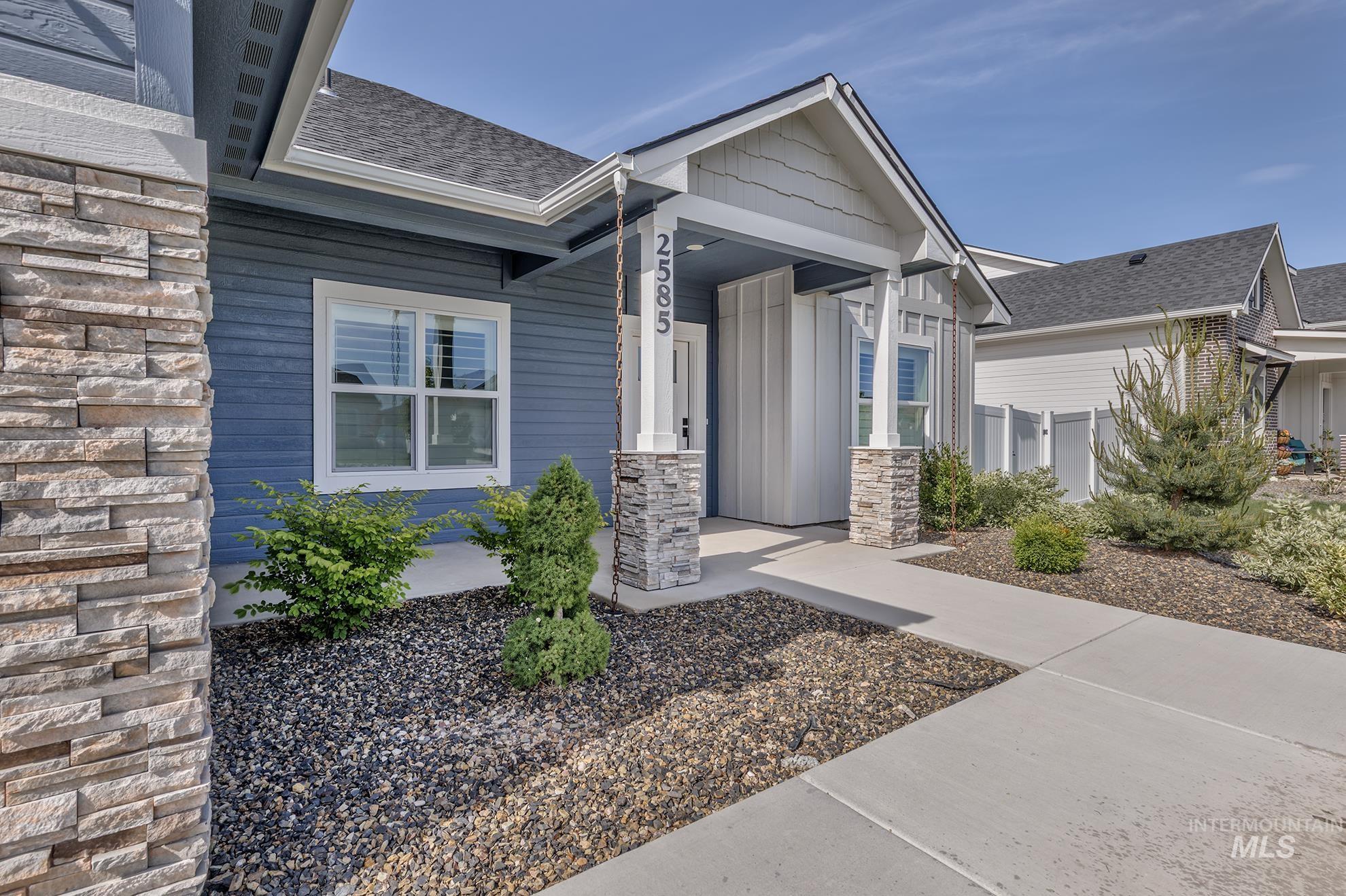 2585 NE 15th Avenue, Payette, Idaho 83611-2087, 3 Bedrooms, 2.5 Bathrooms, Residential For Sale, Price $438,000,MLS 98973817