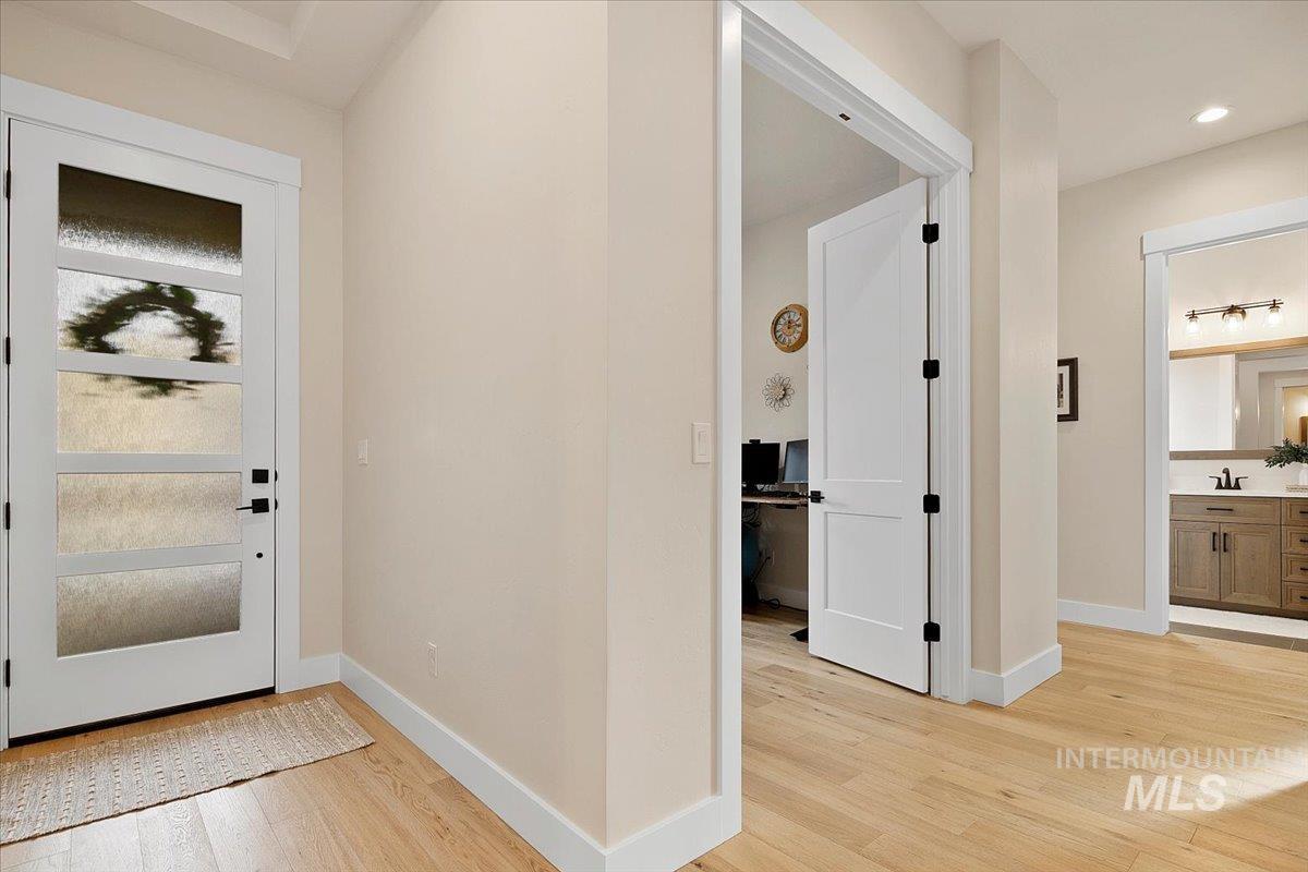 18071 N Burnt Car Way, Boise, Idaho 83714, 3 Bedrooms, 2.5 Bathrooms, Residential For Sale, Price $849,900,MLS 98973819