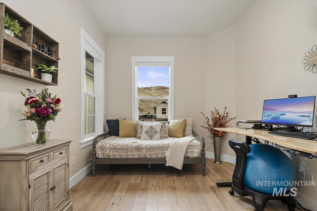 18071 N Burnt Car Way, Boise, Idaho 83714, 3 Bedrooms, 2.5 Bathrooms, Residential For Sale, Price $849,900,MLS 98973819