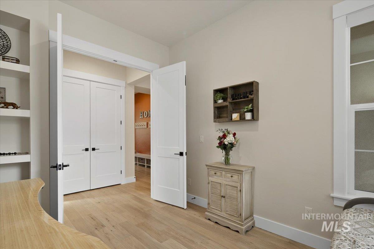 18071 N Burnt Car Way, Boise, Idaho 83714, 3 Bedrooms, 2.5 Bathrooms, Residential For Sale, Price $849,900,MLS 98973819