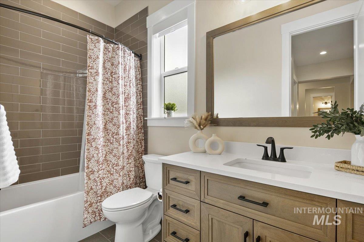 18071 N Burnt Car Way, Boise, Idaho 83714, 3 Bedrooms, 2.5 Bathrooms, Residential For Sale, Price $849,900,MLS 98973819