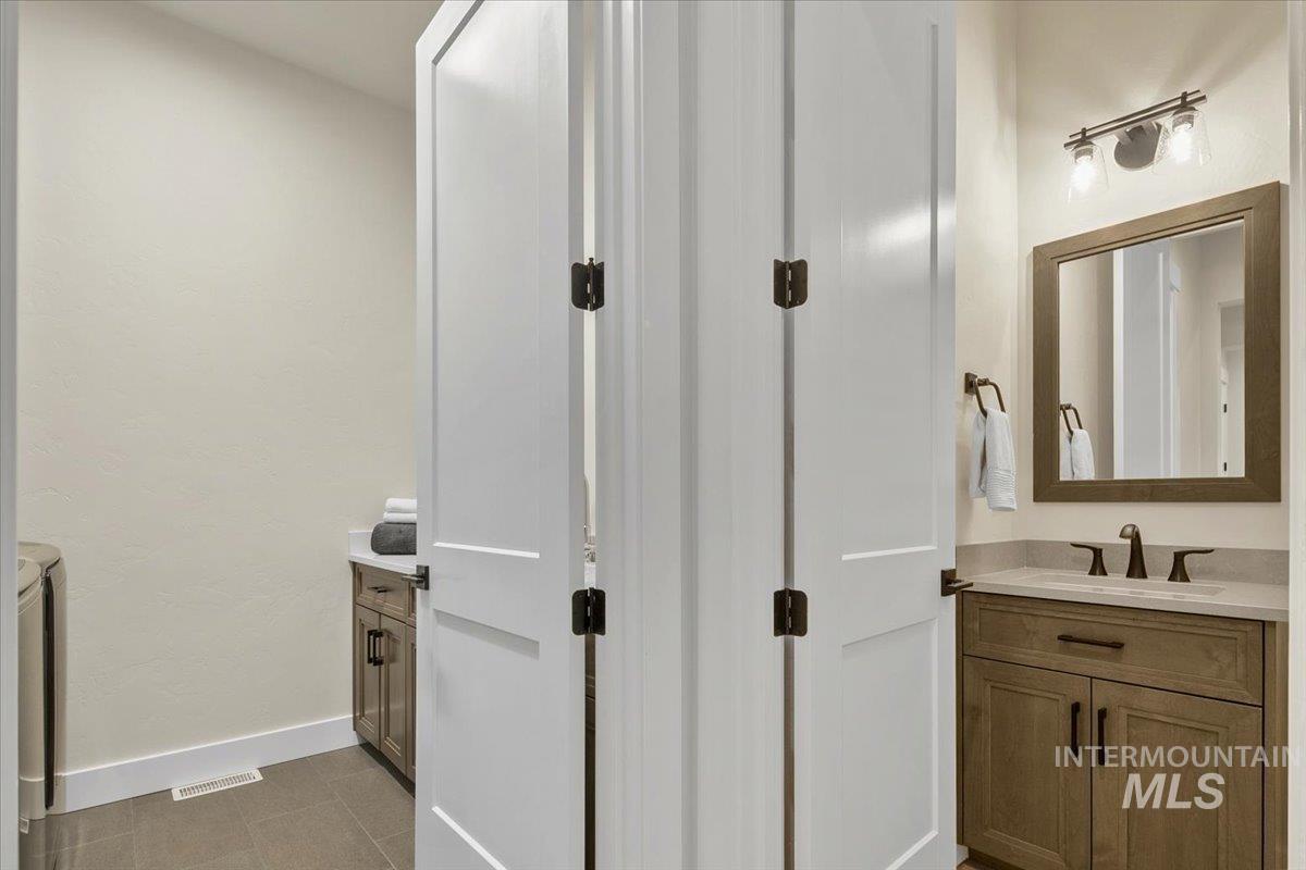 18071 N Burnt Car Way, Boise, Idaho 83714, 3 Bedrooms, 2.5 Bathrooms, Residential For Sale, Price $849,900,MLS 98973819