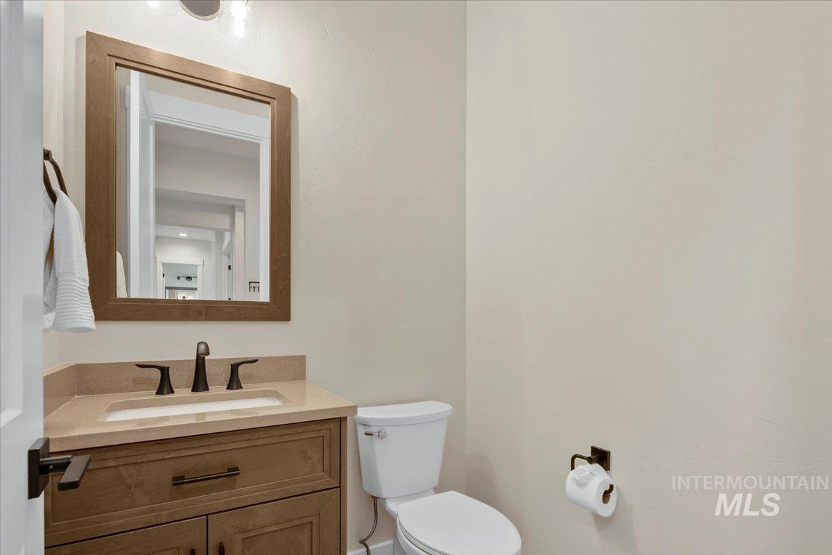 18071 N Burnt Car Way, Boise, Idaho 83714, 3 Bedrooms, 2.5 Bathrooms, Residential For Sale, Price $849,900,MLS 98973819