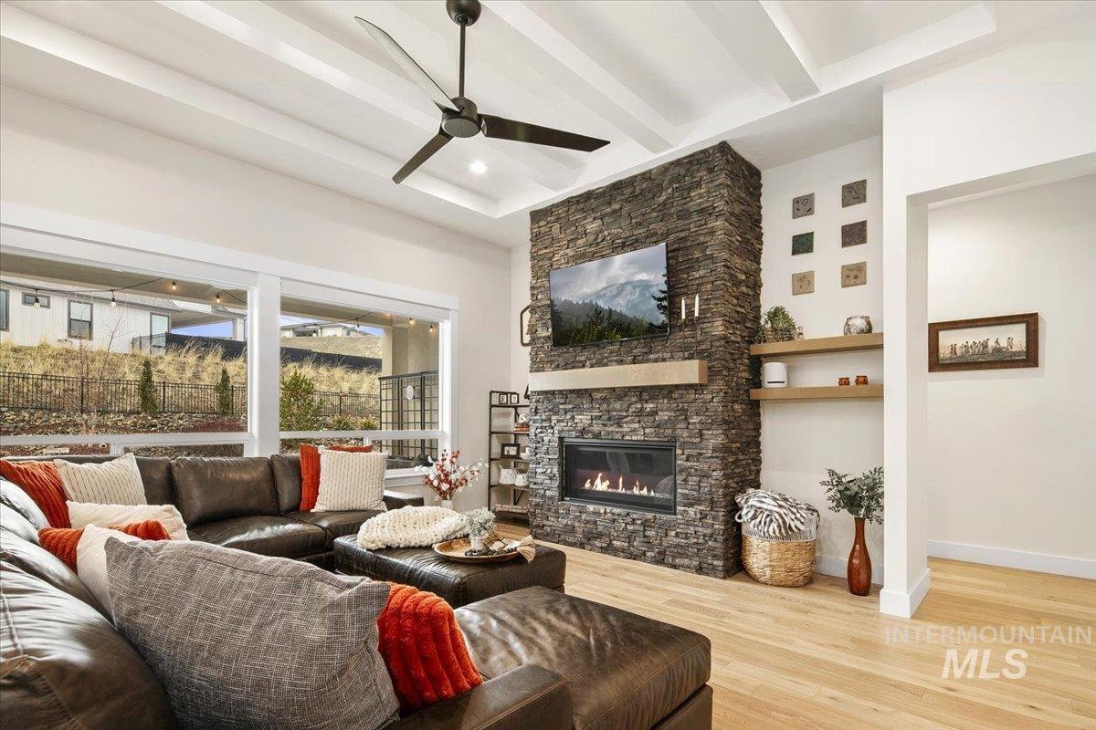 18071 N Burnt Car Way, Boise, Idaho 83714, 3 Bedrooms, 2.5 Bathrooms, Residential For Sale, Price $849,900,MLS 98973819