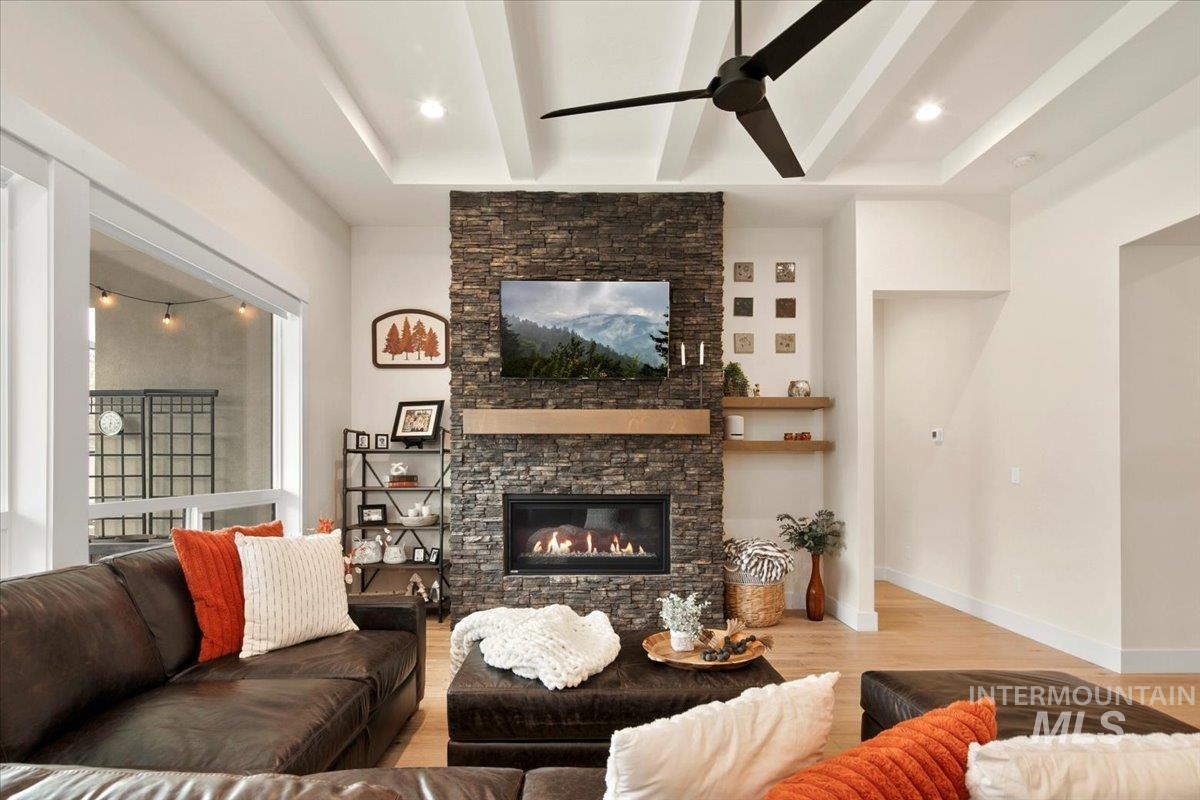 18071 N Burnt Car Way, Boise, Idaho 83714, 3 Bedrooms, 2.5 Bathrooms, Residential For Sale, Price $849,900,MLS 98973819