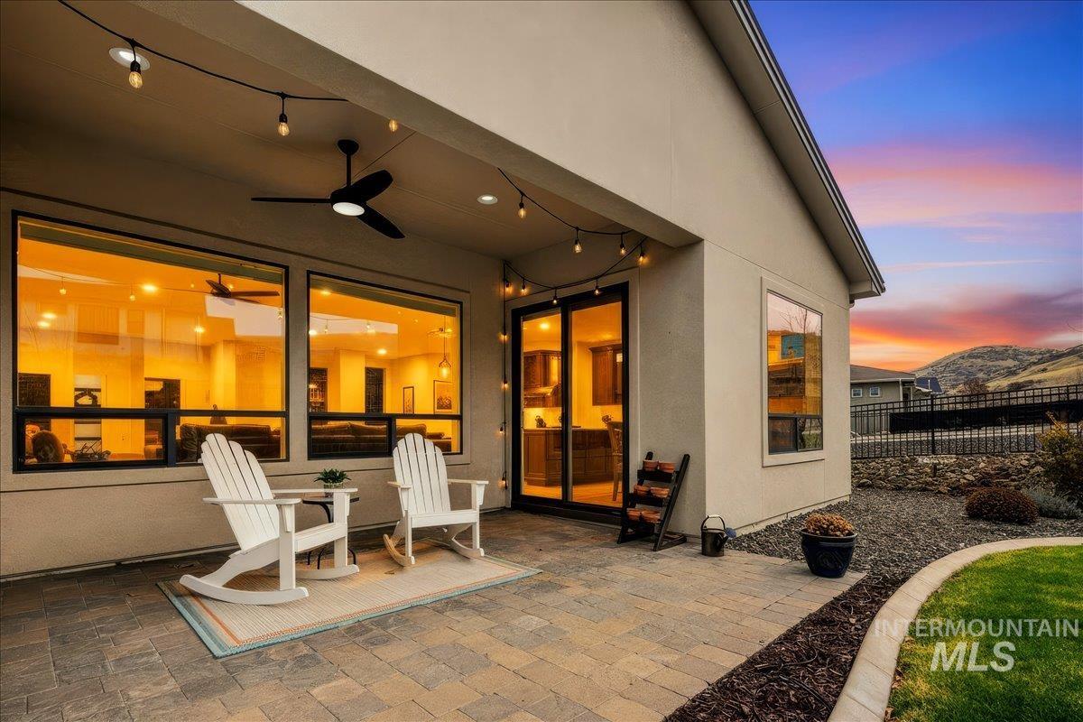 18071 N Burnt Car Way, Boise, Idaho 83714, 3 Bedrooms, 2.5 Bathrooms, Residential For Sale, Price $849,900,MLS 98973819