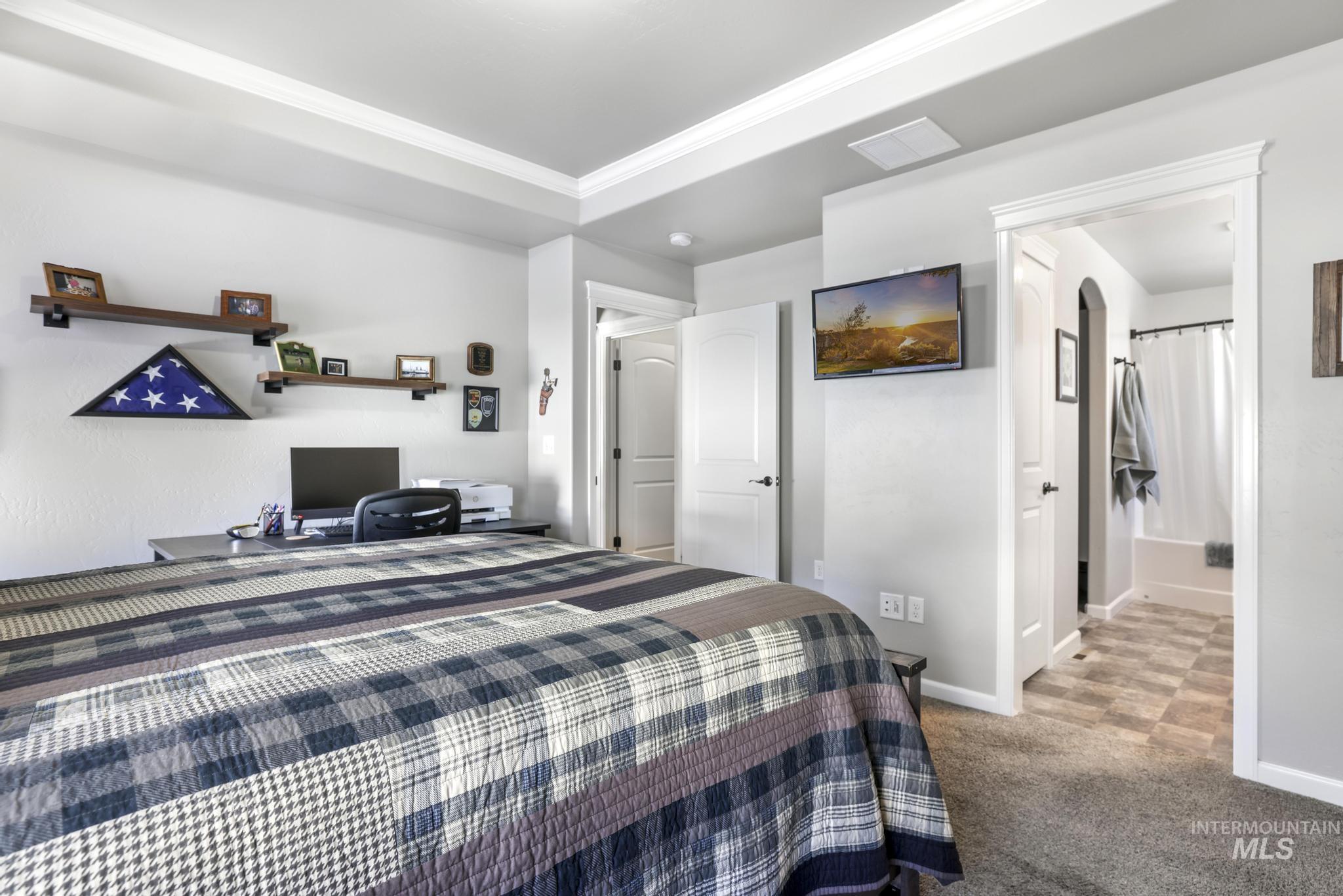 2403 Yellowstone Trail, Burley, Idaho 83318, 3 Bedrooms, 2 Bathrooms, Residential For Sale, Price $340,000,MLS 98973820