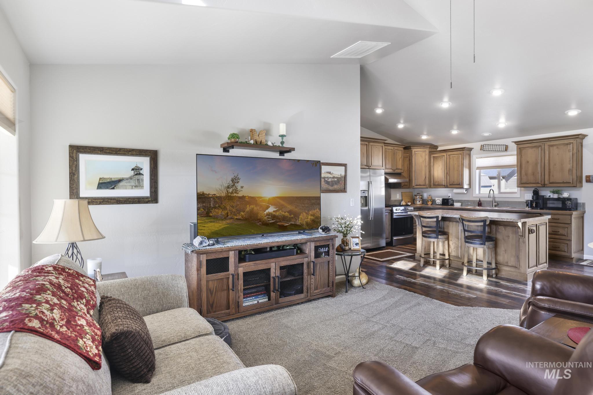 2403 Yellowstone Trail, Burley, Idaho 83318, 3 Bedrooms, 2 Bathrooms, Residential For Sale, Price $340,000,MLS 98973820