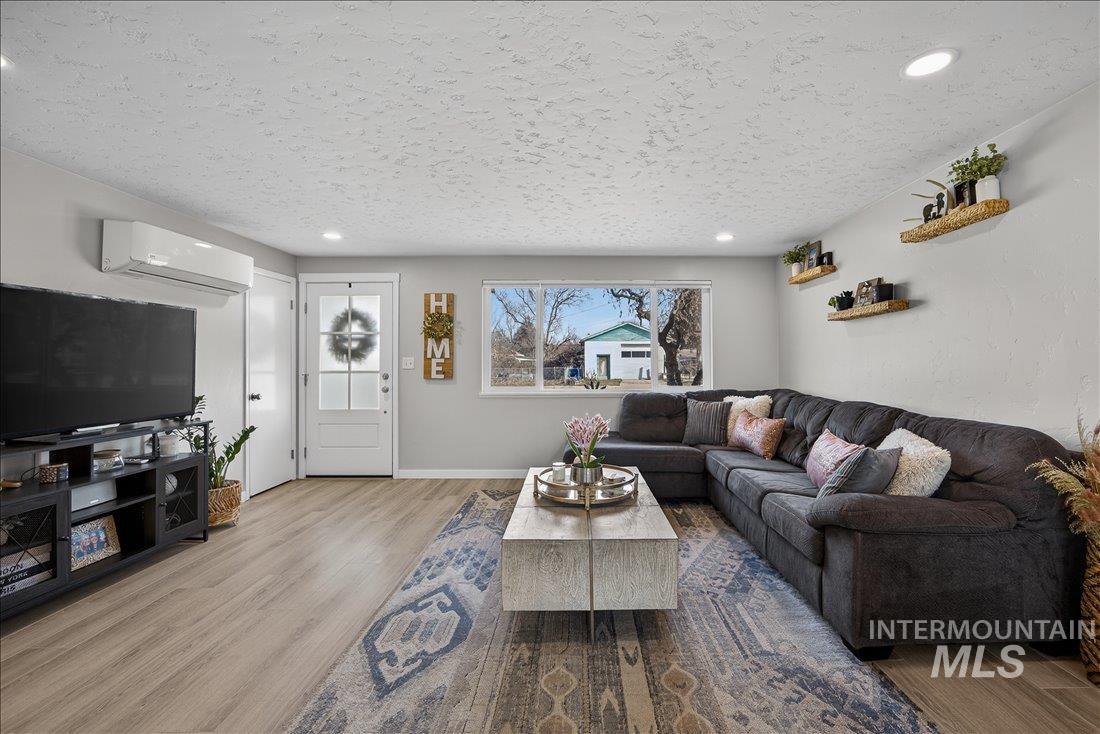 1711 6th St. S., Nampa, Idaho 83651, 2 Bedrooms, 1 Bathroom, Residential For Sale, Price $349,900,MLS 98973822