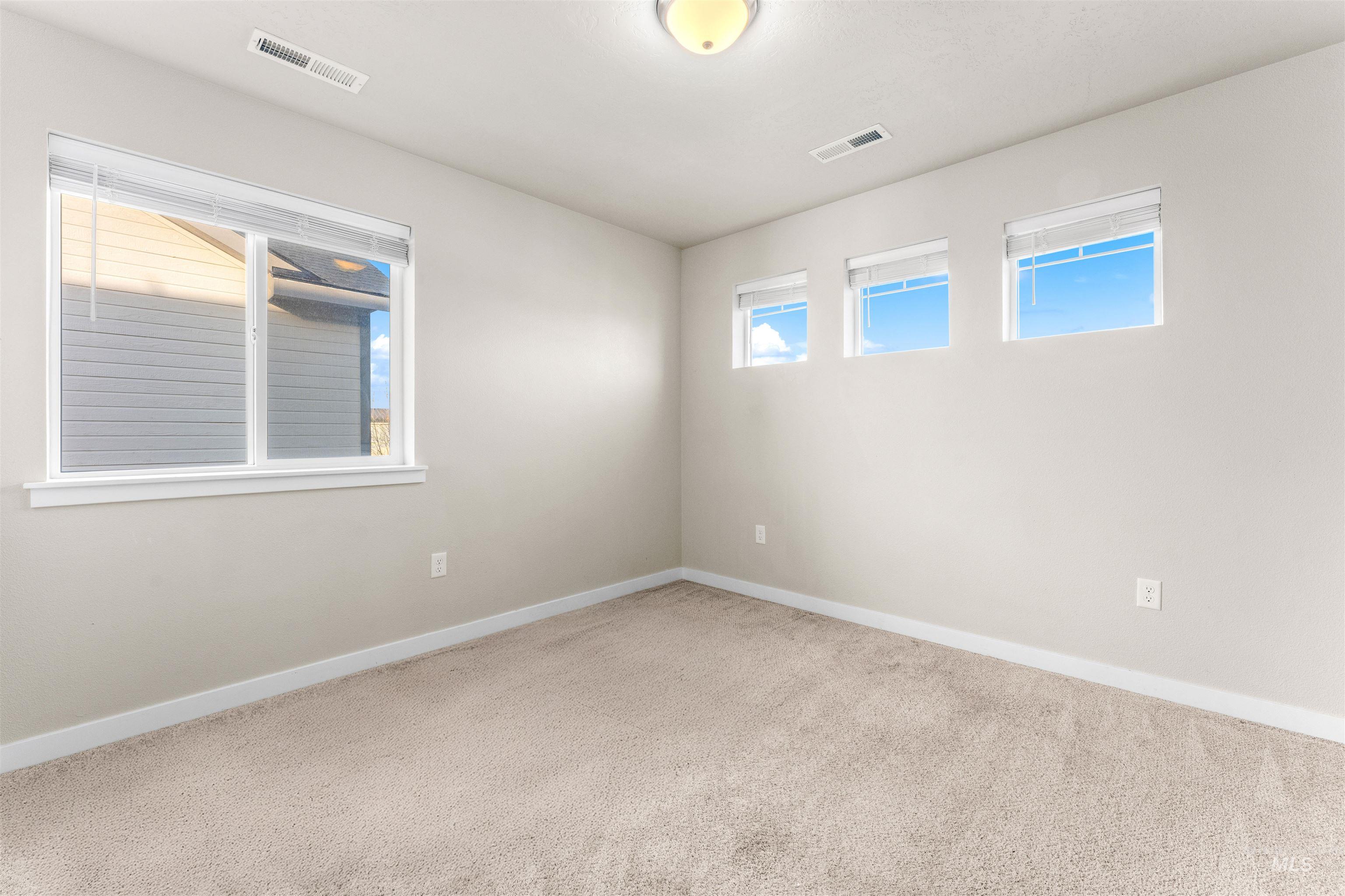 3765 E Rock Falls St., Nampa, Idaho 83686, 4 Bedrooms, 2.5 Bathrooms, Residential For Sale, Price $459,900,MLS 98973826