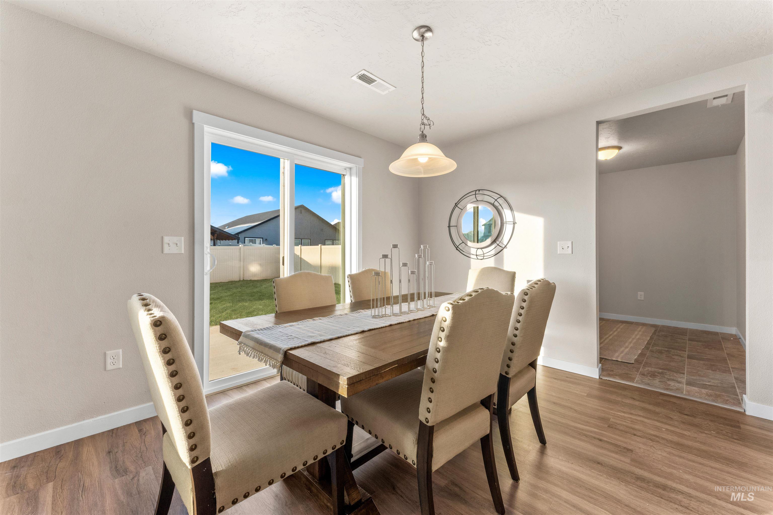 3765 E Rock Falls St., Nampa, Idaho 83686, 4 Bedrooms, 2.5 Bathrooms, Residential For Sale, Price $459,900,MLS 98973826