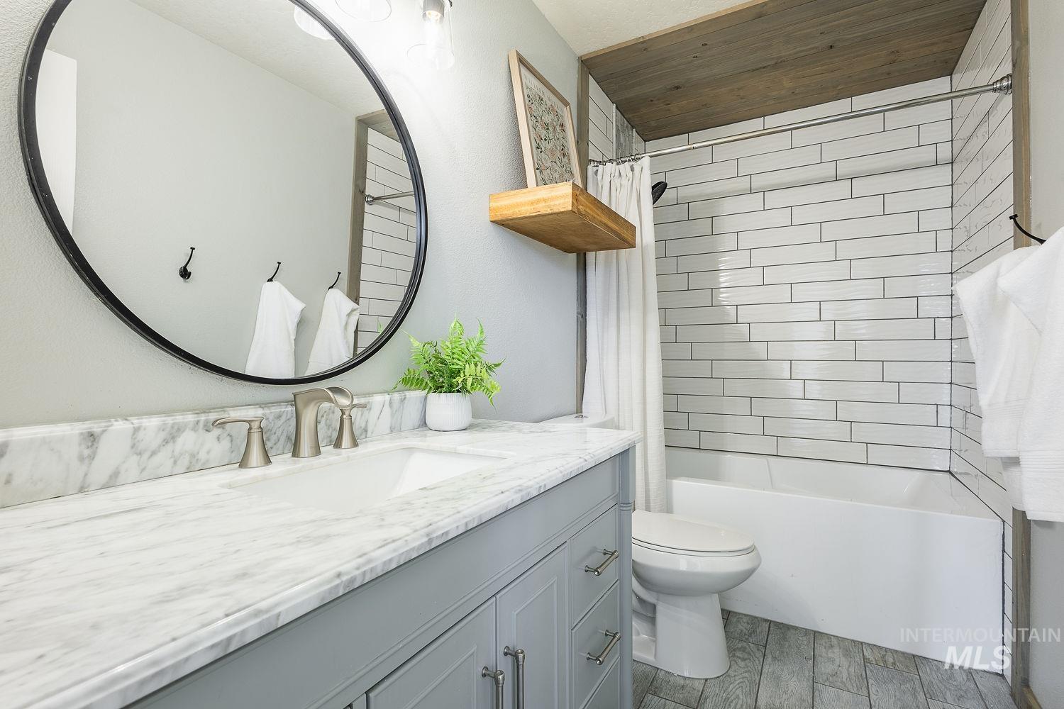 1820 W Lotus Ponds Court, Nampa, Idaho 83651, 4 Bedrooms, 2.5 Bathrooms, Residential For Sale, Price $428,900,MLS 98973827