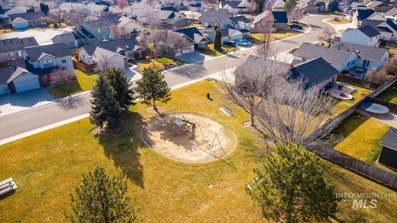 1820 W Lotus Ponds Court, Nampa, Idaho 83651, 4 Bedrooms, 2.5 Bathrooms, Residential For Sale, Price $428,900,MLS 98973827