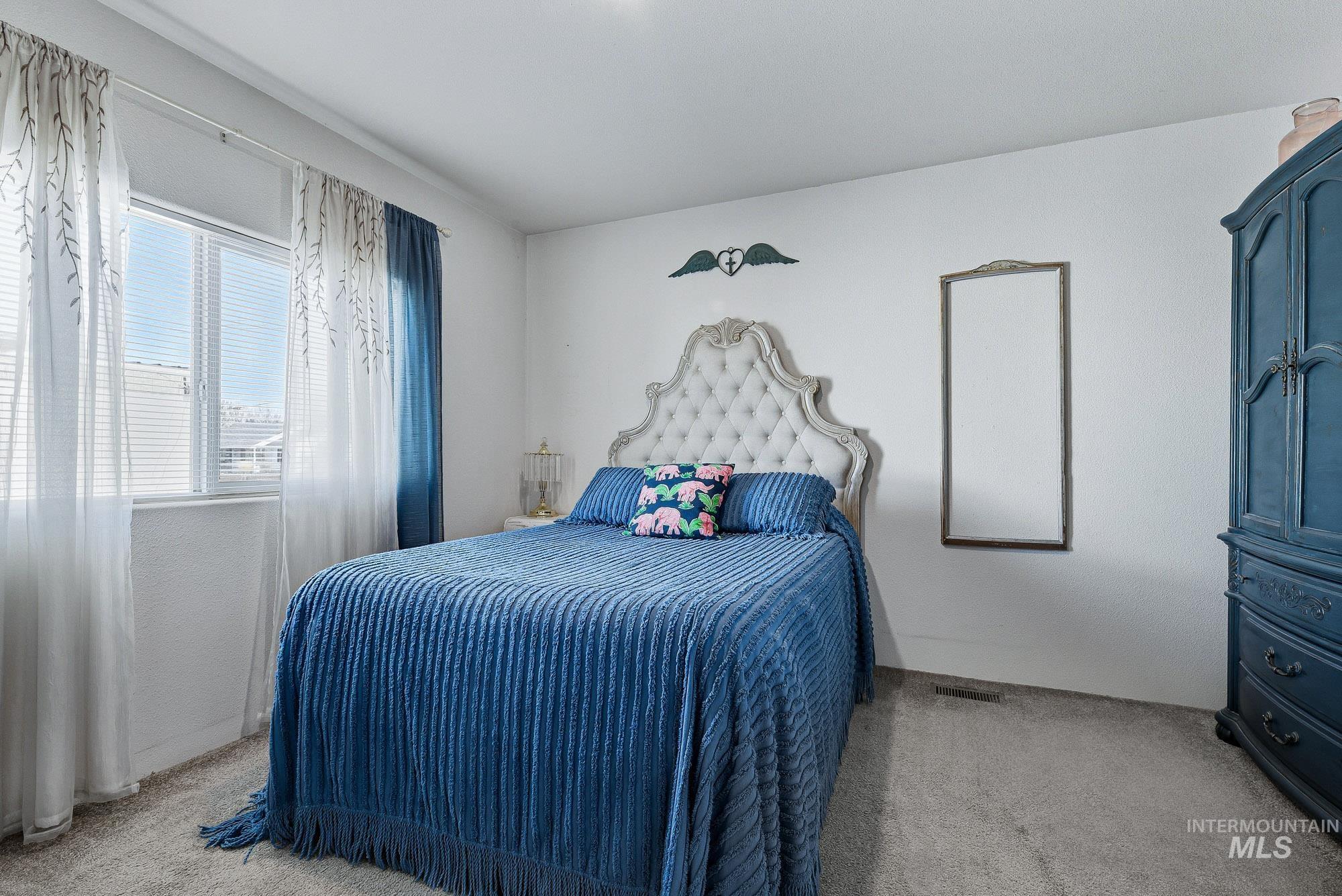 2710 N Pilgrim Lane, Boise, Idaho 83704-9419, 2 Bedrooms, 1 Bathroom, Residential For Sale, Price $115,000,MLS 98973829