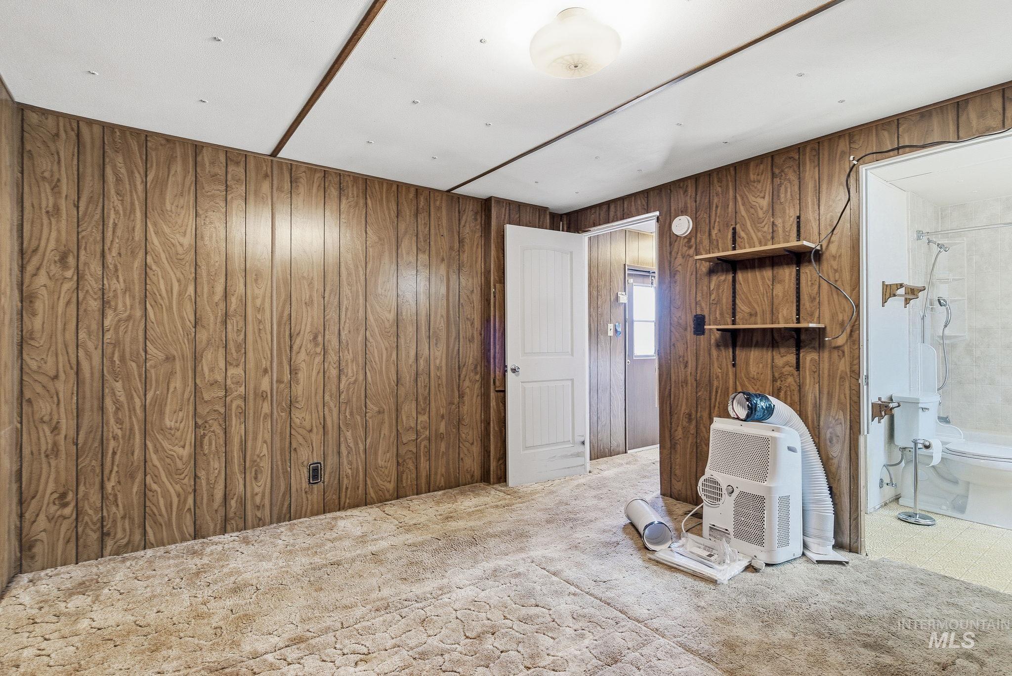 7015 W Royal Glen Lane, Boise, Idaho 83714, 2 Bedrooms, 1.5 Bathrooms, Residential For Sale, Price $79,900,MLS 98973830