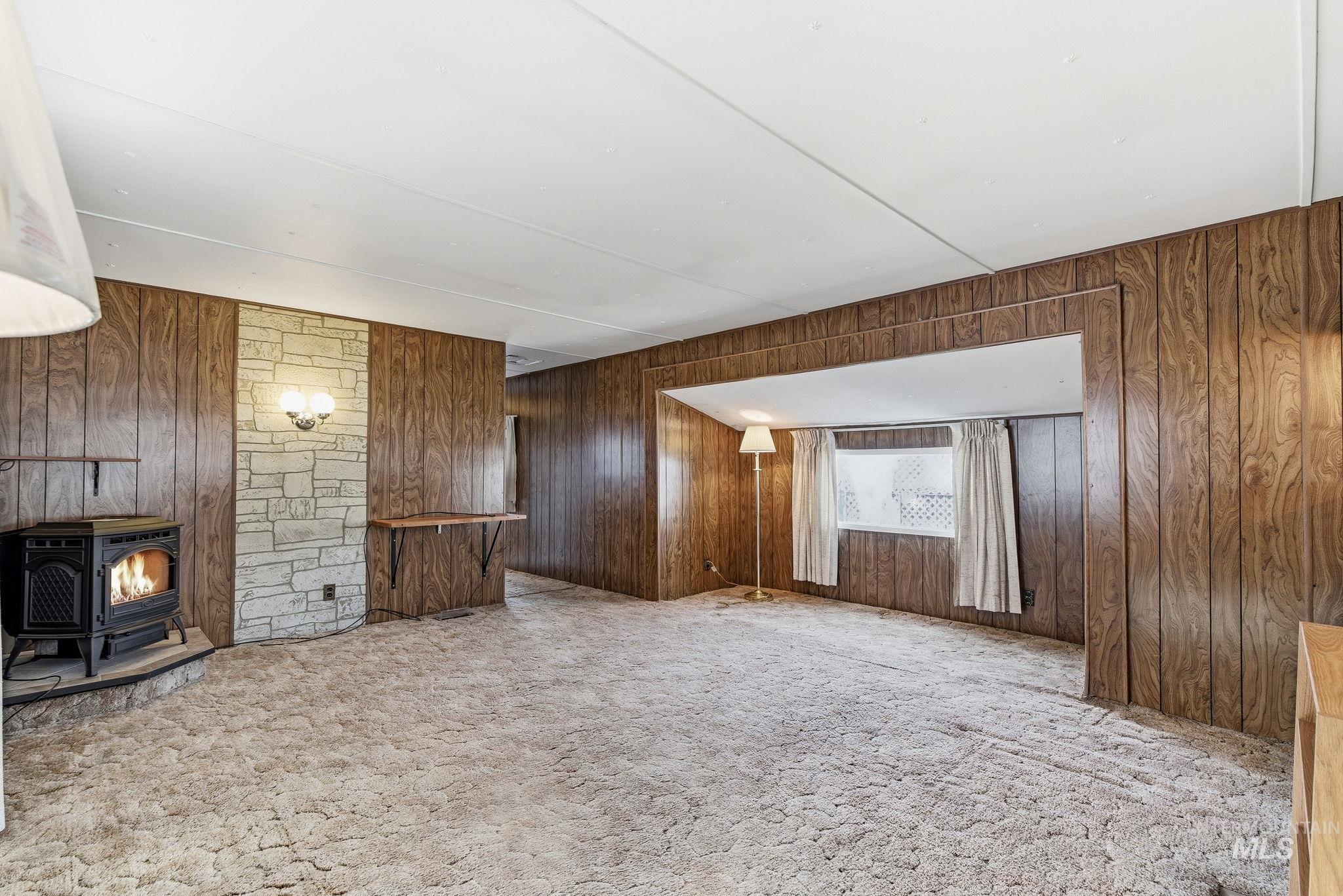 7015 W Royal Glen Lane, Boise, Idaho 83714, 2 Bedrooms, 1.5 Bathrooms, Residential For Sale, Price $79,900,MLS 98973830