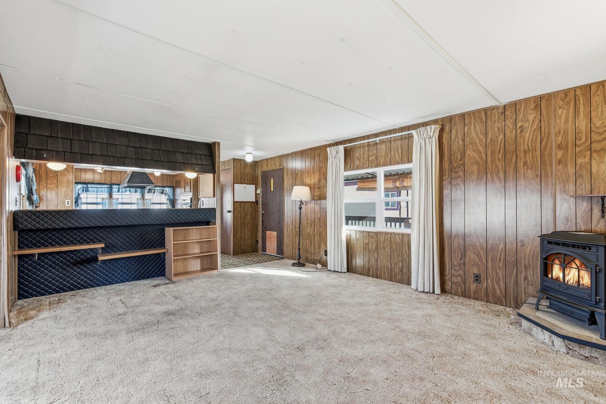 7015 W Royal Glen Lane, Boise, Idaho 83714, 2 Bedrooms, 1.5 Bathrooms, Residential For Sale, Price $79,900,MLS 98973830