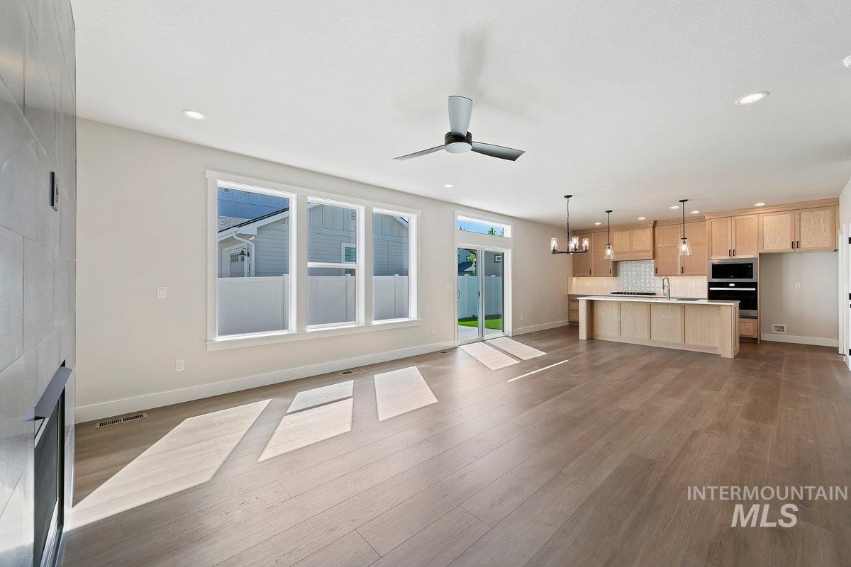 3708 Jackie Lane, Boise, Idaho 83704-0000, 3 Bedrooms, 2.5 Bathrooms, Residential For Sale, Price $549,900,MLS 98973831