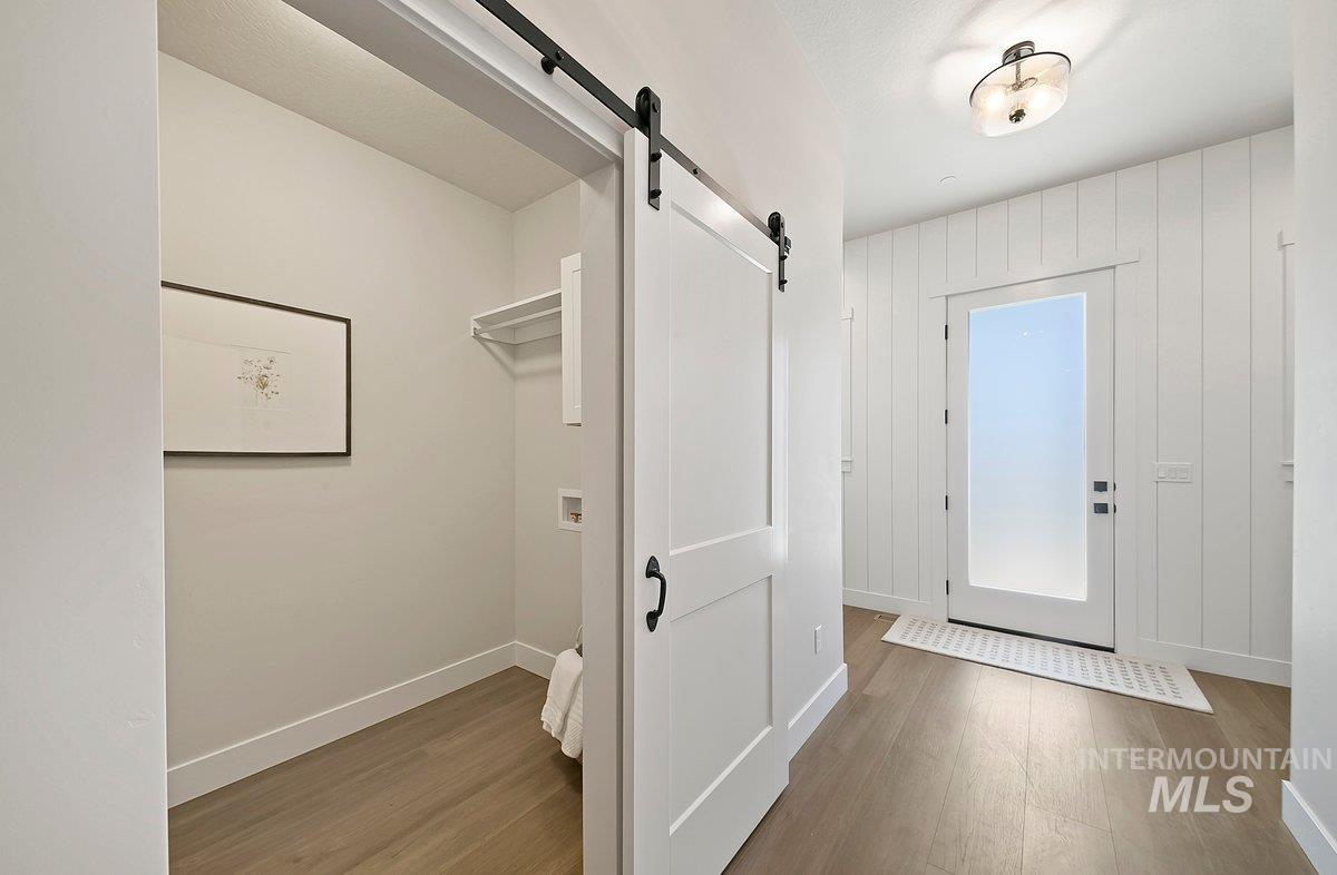 3760 Jackie Lane, Boise, Idaho 83704-0000, 3 Bedrooms, 2 Bathrooms, Residential For Sale, Price $567,500,MLS 98973833