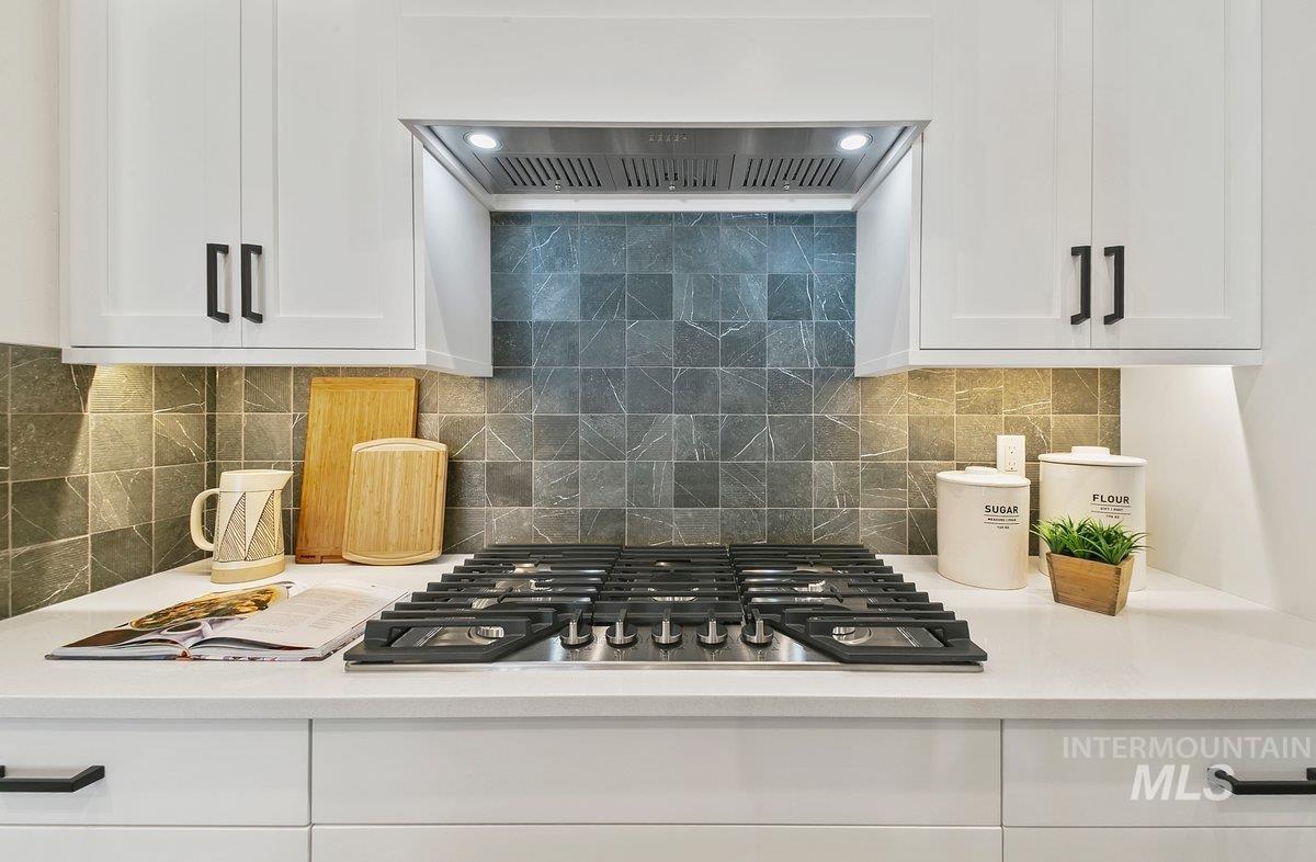 3760 Jackie Lane, Boise, Idaho 83704-0000, 3 Bedrooms, 2 Bathrooms, Residential For Sale, Price $567,500,MLS 98973833