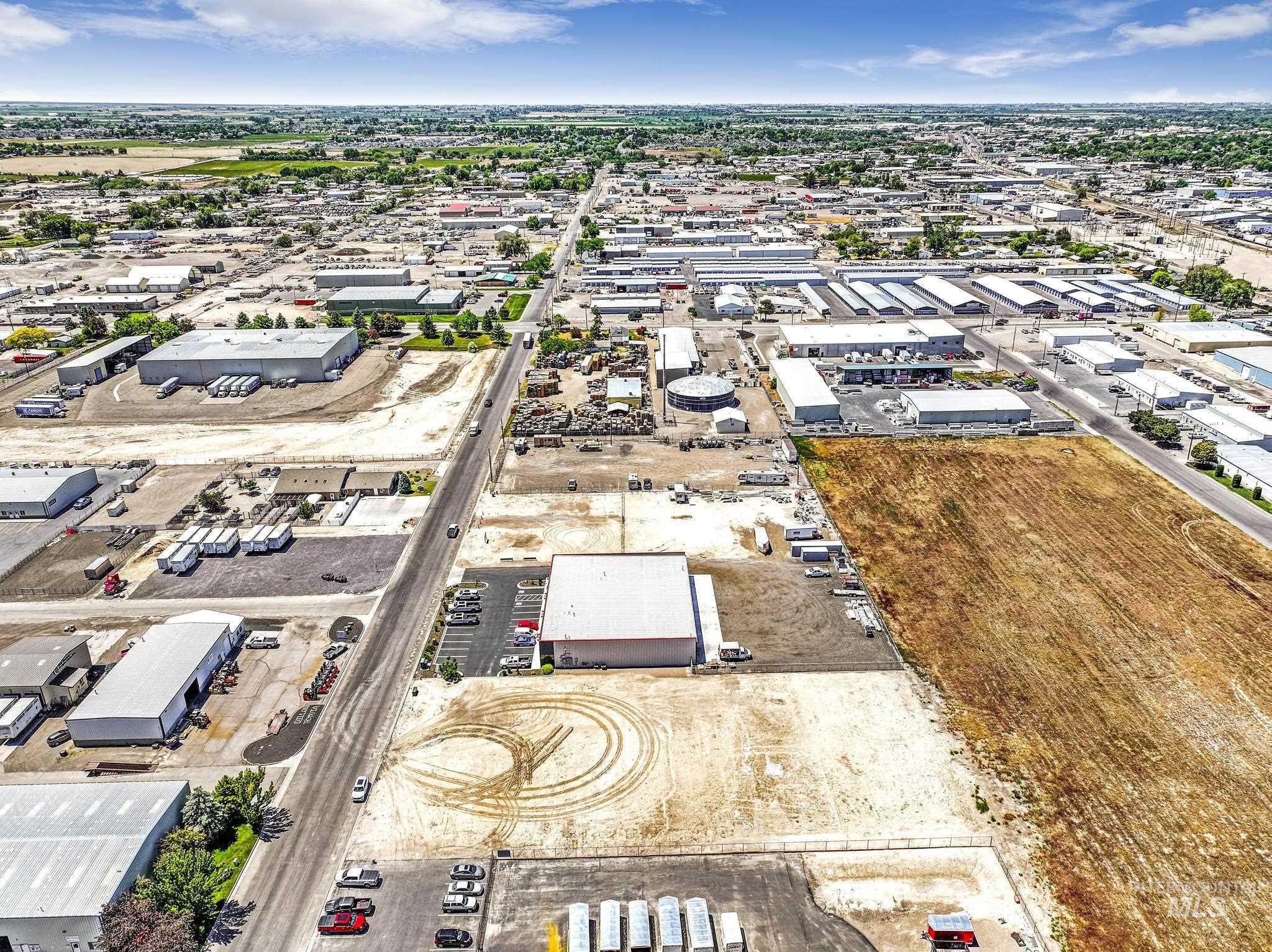 2361 Eldridge Ave, Twin Falls, Idaho 83301, Business/Commercial For Sale, Price $450,000,MLS 98973835