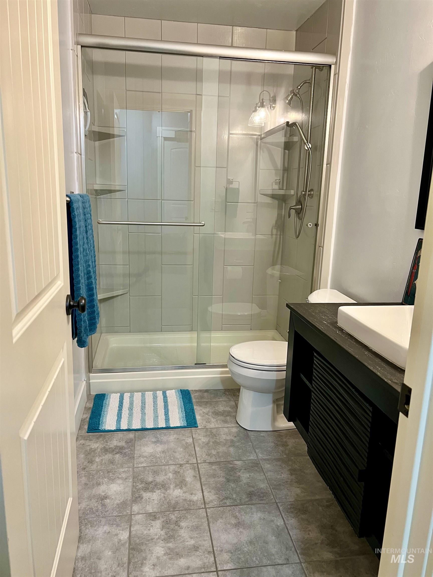 9156 W Ben St, Boise, Idaho 83714, 5 Bedrooms, 2.5 Bathrooms, Residential For Sale, Price $650,000,MLS 98973836