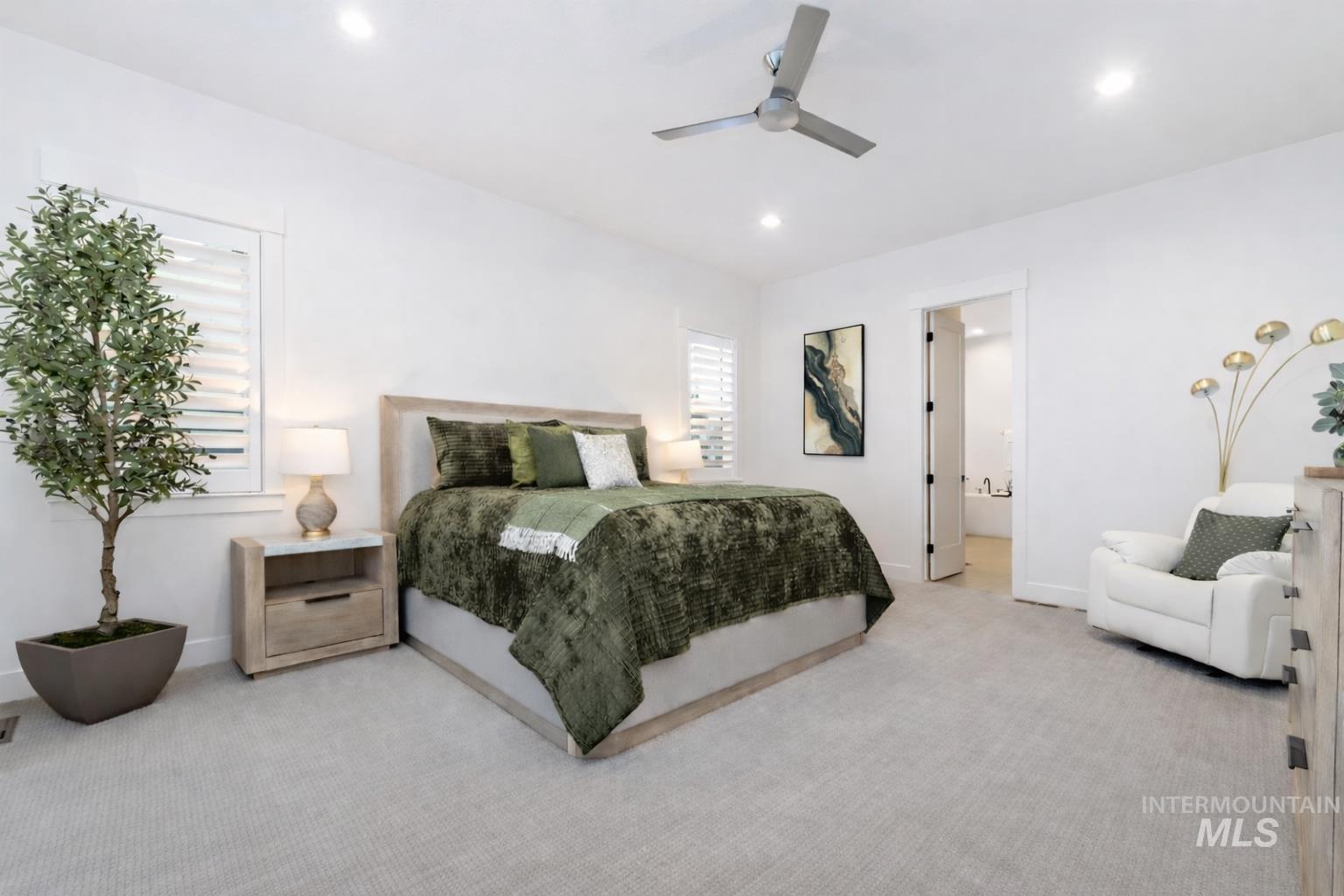 207 S Eagles Roost Way, Eagle, Idaho 83616, 4 Bedrooms, 4.5 Bathrooms, Residential For Sale, Price $1,339,000,MLS 98973837