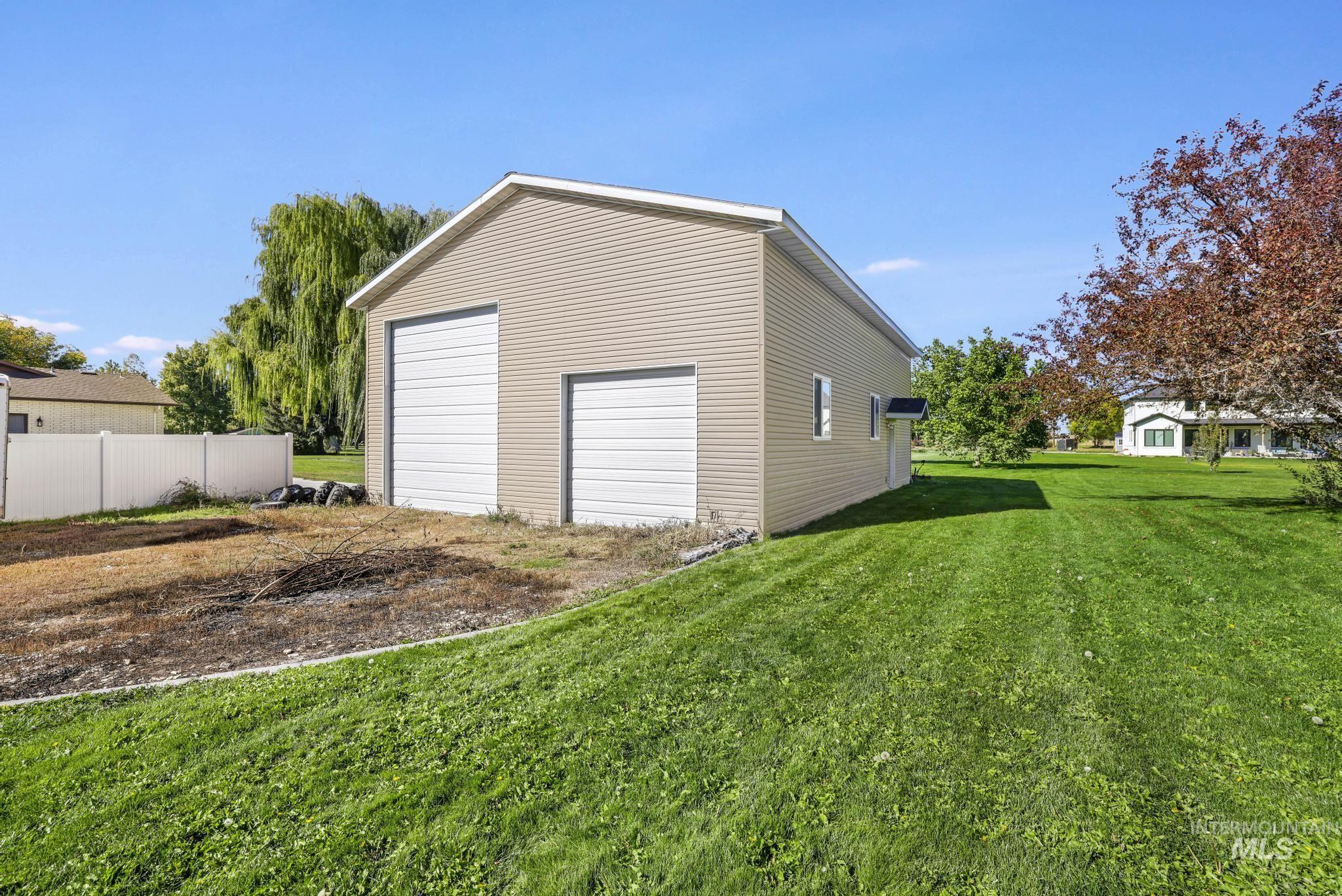 162 Aspen Crest Lane, Burley, Idaho 83318, 4 Bedrooms, 3.5 Bathrooms, Residential For Sale, Price $865,000,MLS 98973838