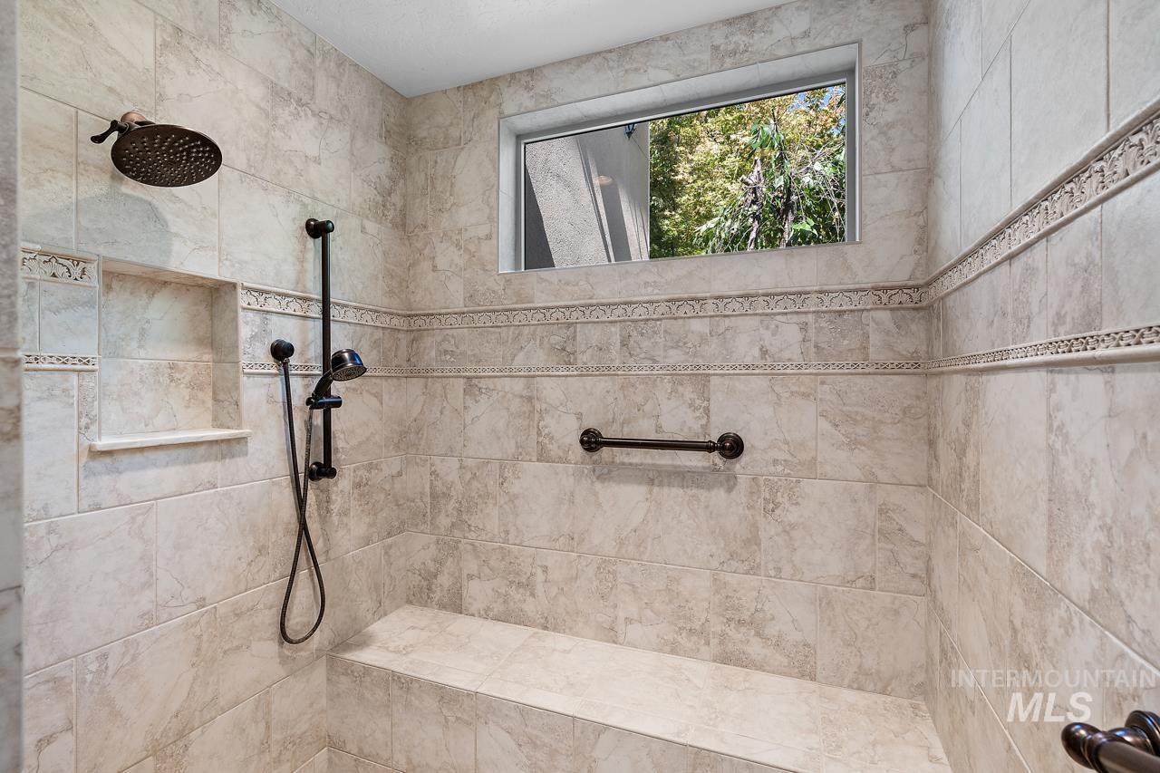 1046 W Sherington Dr., Eagle, Idaho 83616, 4 Bedrooms, 5 Bathrooms, Residential For Sale, Price $2,850,000,MLS 98973839