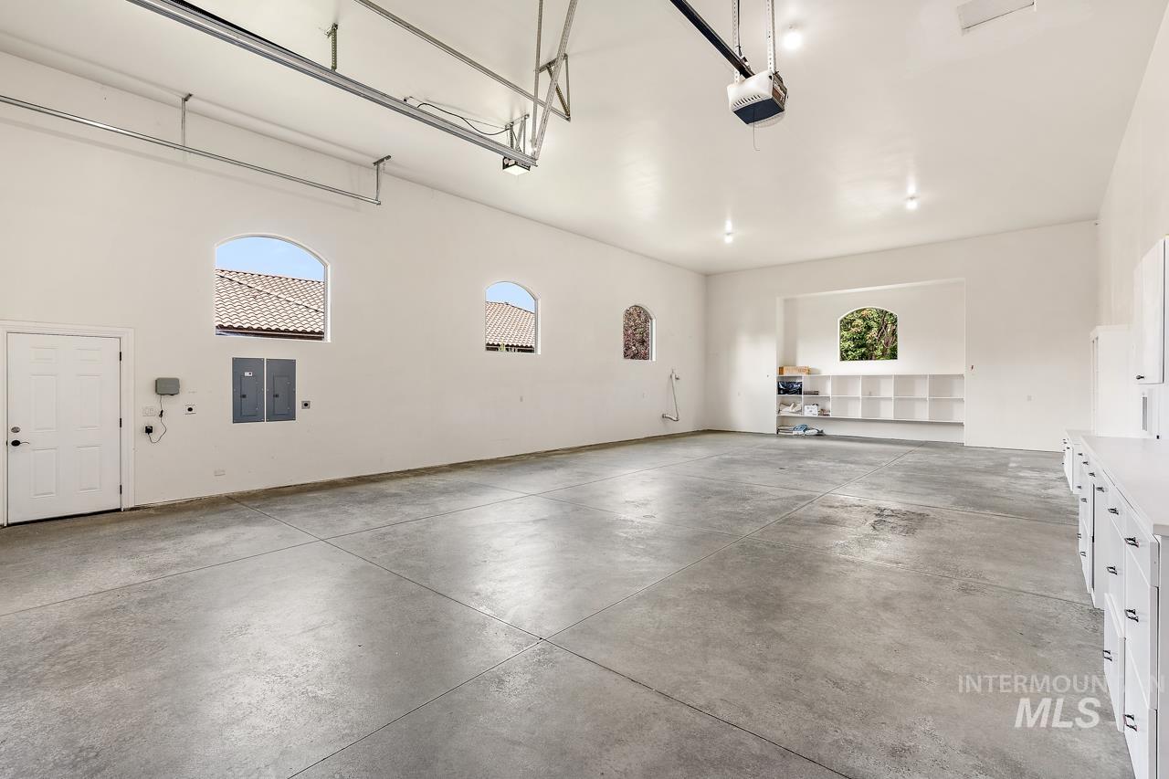 1046 W Sherington Dr., Eagle, Idaho 83616, 4 Bedrooms, 5 Bathrooms, Residential For Sale, Price $2,850,000,MLS 98973839