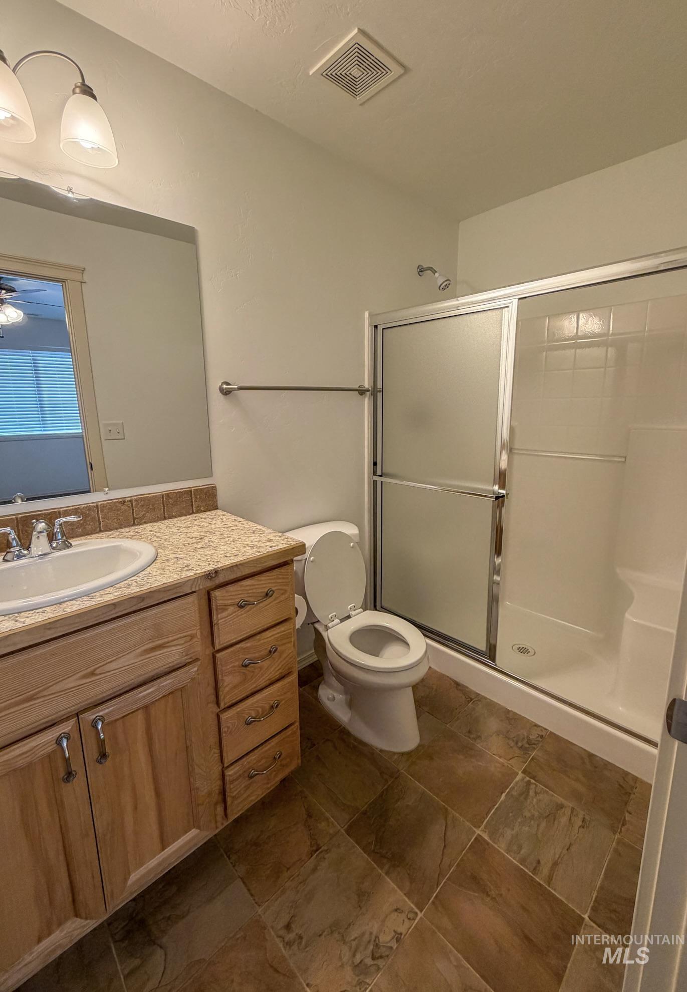 702 Emerald, Rupert, Idaho 83350, 3 Bedrooms, 2 Bathrooms, Residential For Sale, Price $292,000,MLS 98973840