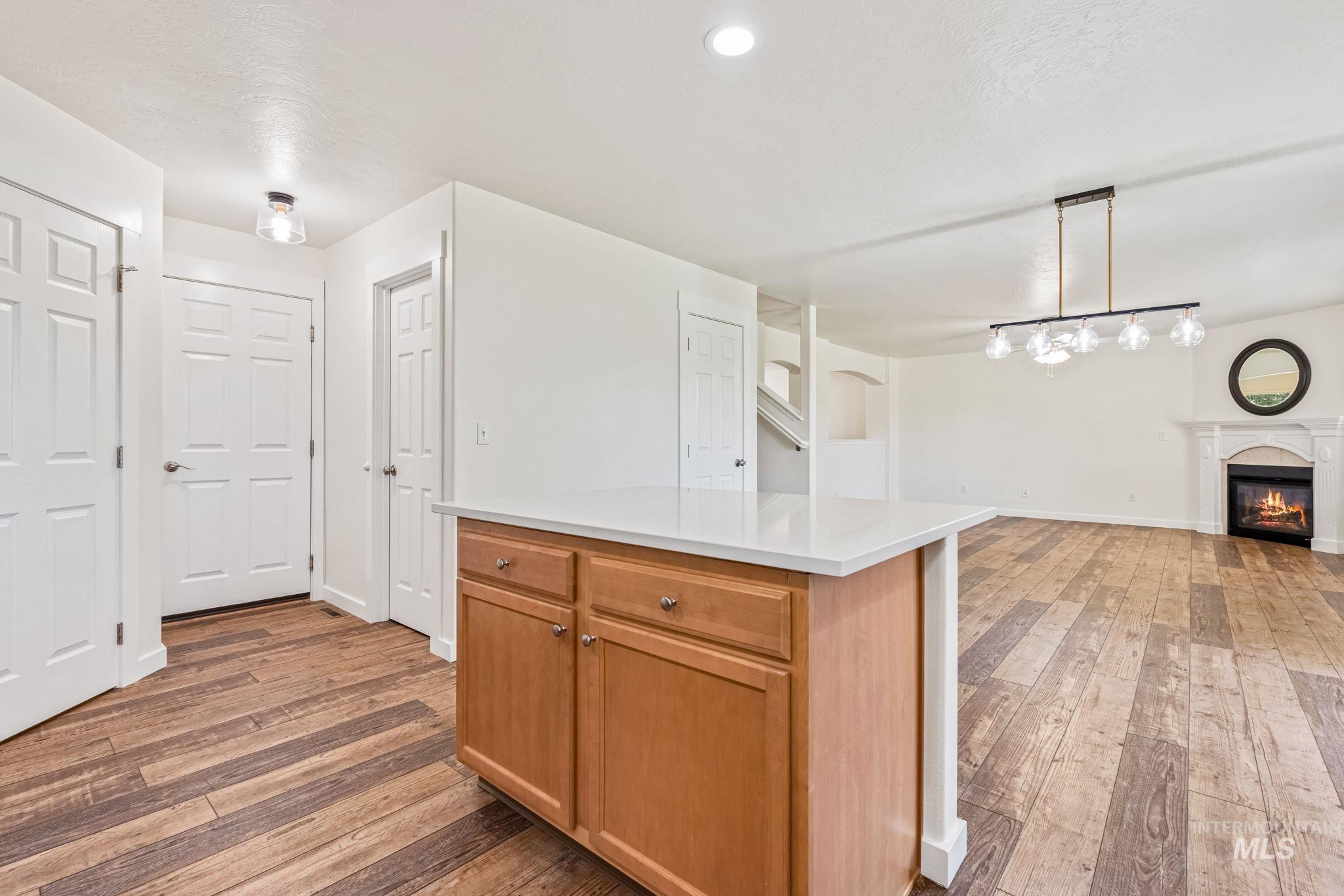 232 E Producer Drive, Meridian, Idaho 83646, 4 Bedrooms, 2.5 Bathrooms, Residential For Sale, Price $550,000,MLS 98973842