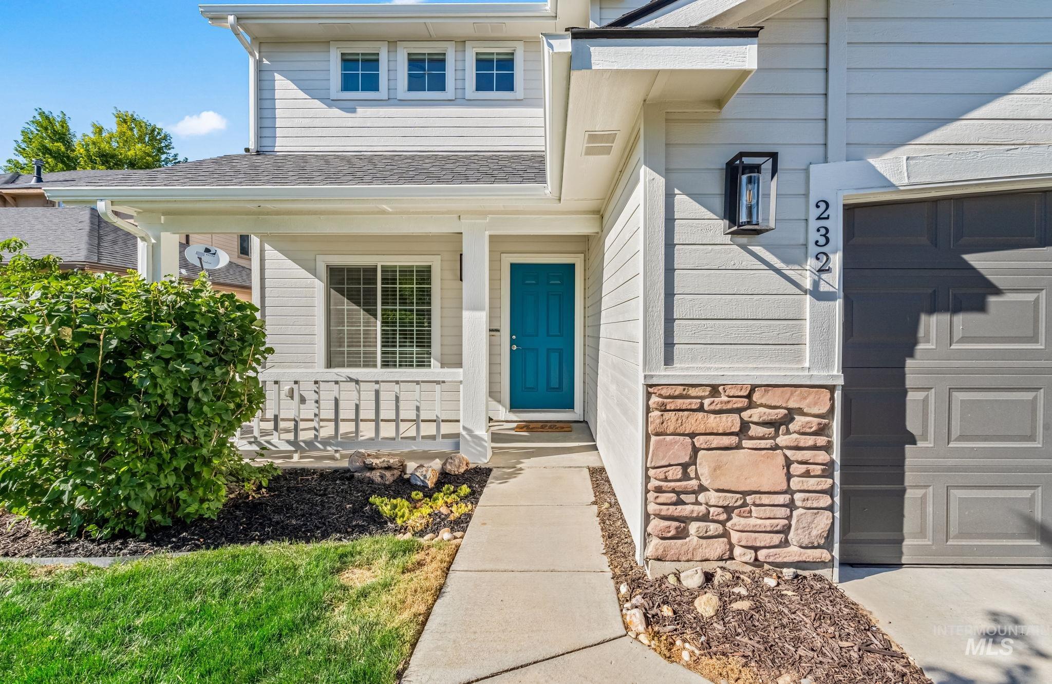 232 E Producer Drive, Meridian, Idaho 83646, 4 Bedrooms, 2.5 Bathrooms, Residential For Sale, Price $550,000,MLS 98973842