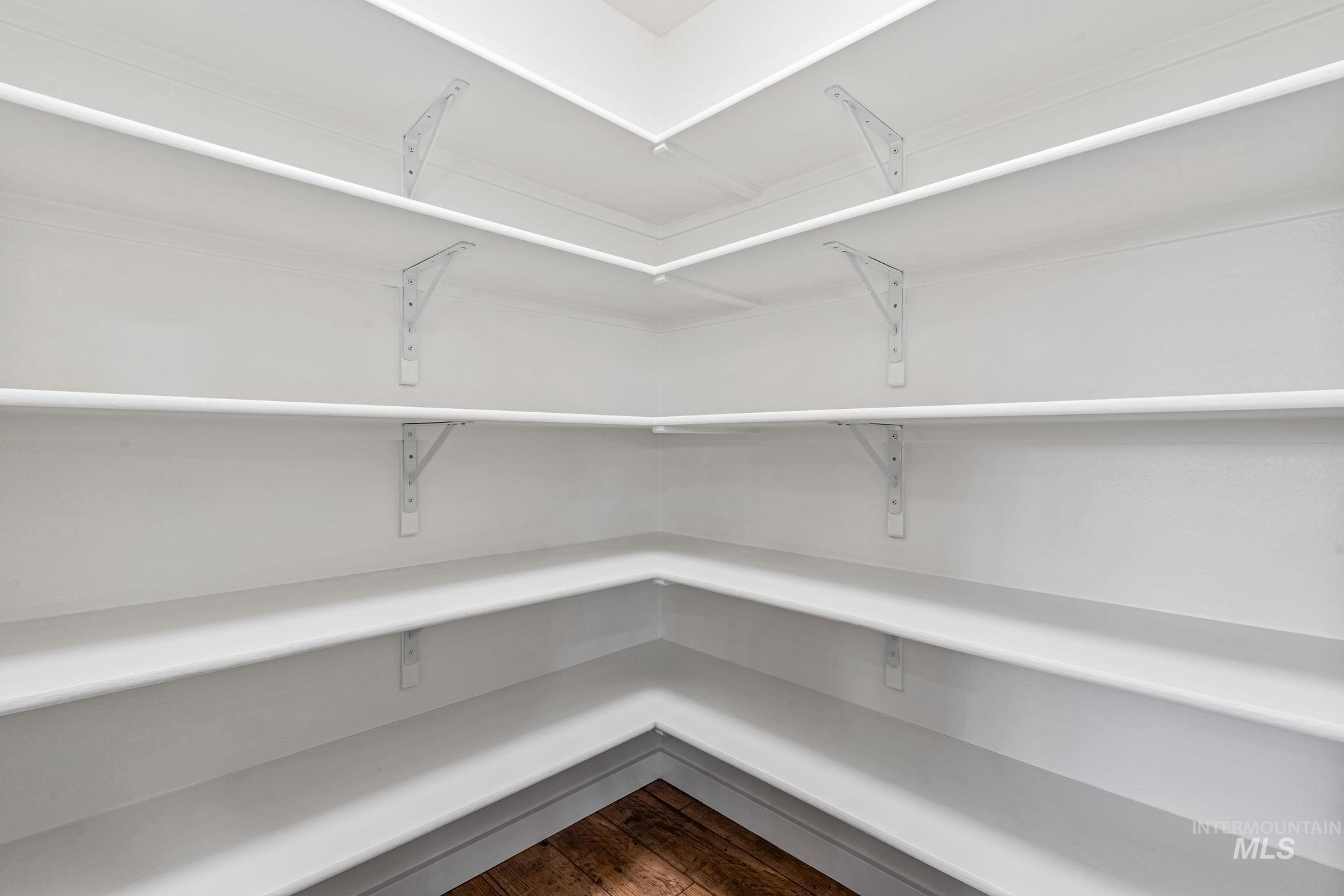 232 E Producer Drive, Meridian, Idaho 83646, 4 Bedrooms, 2.5 Bathrooms, Residential For Sale, Price $550,000,MLS 98973842