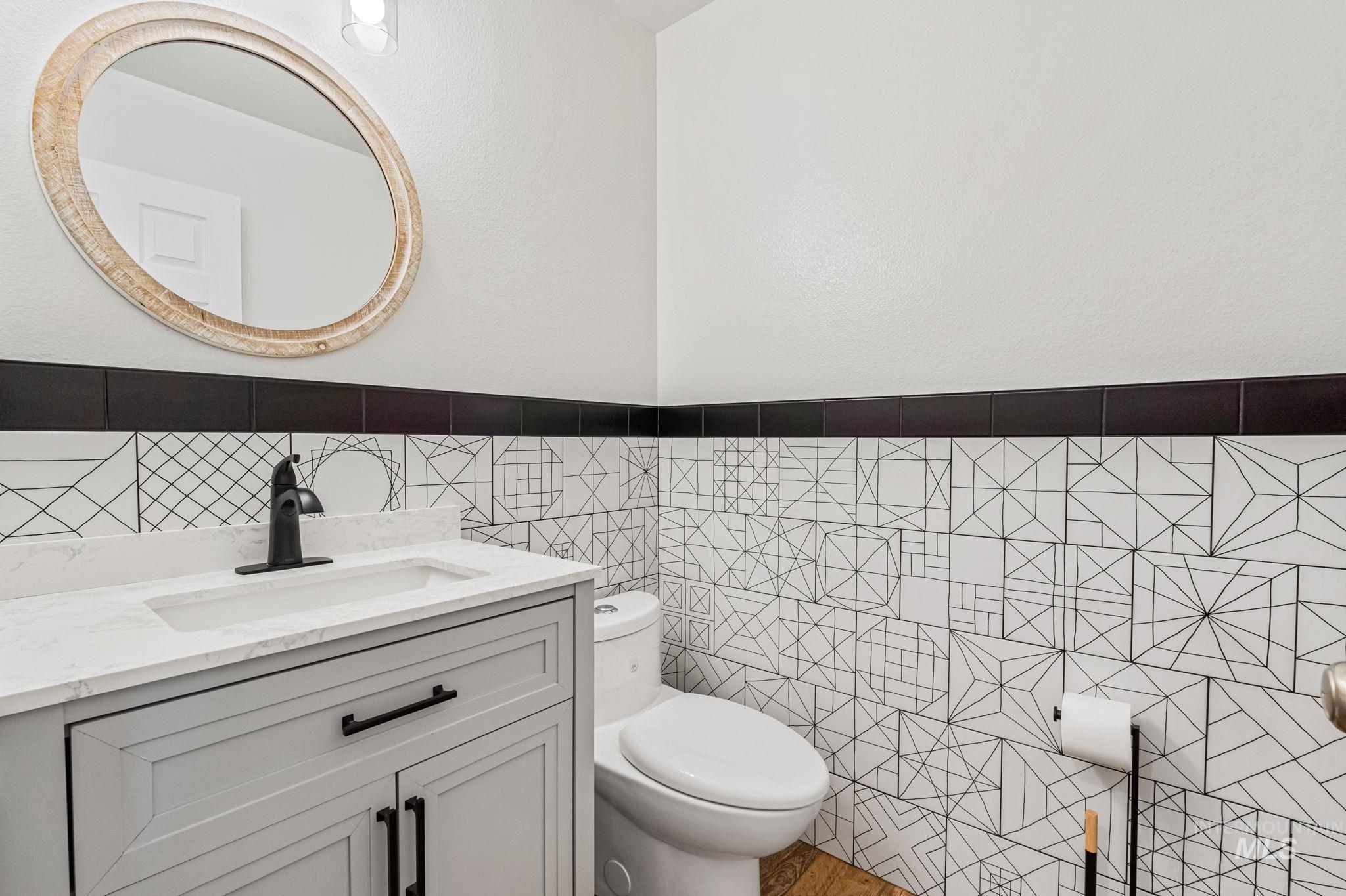 232 E Producer Drive, Meridian, Idaho 83646, 4 Bedrooms, 2.5 Bathrooms, Residential For Sale, Price $550,000,MLS 98973842