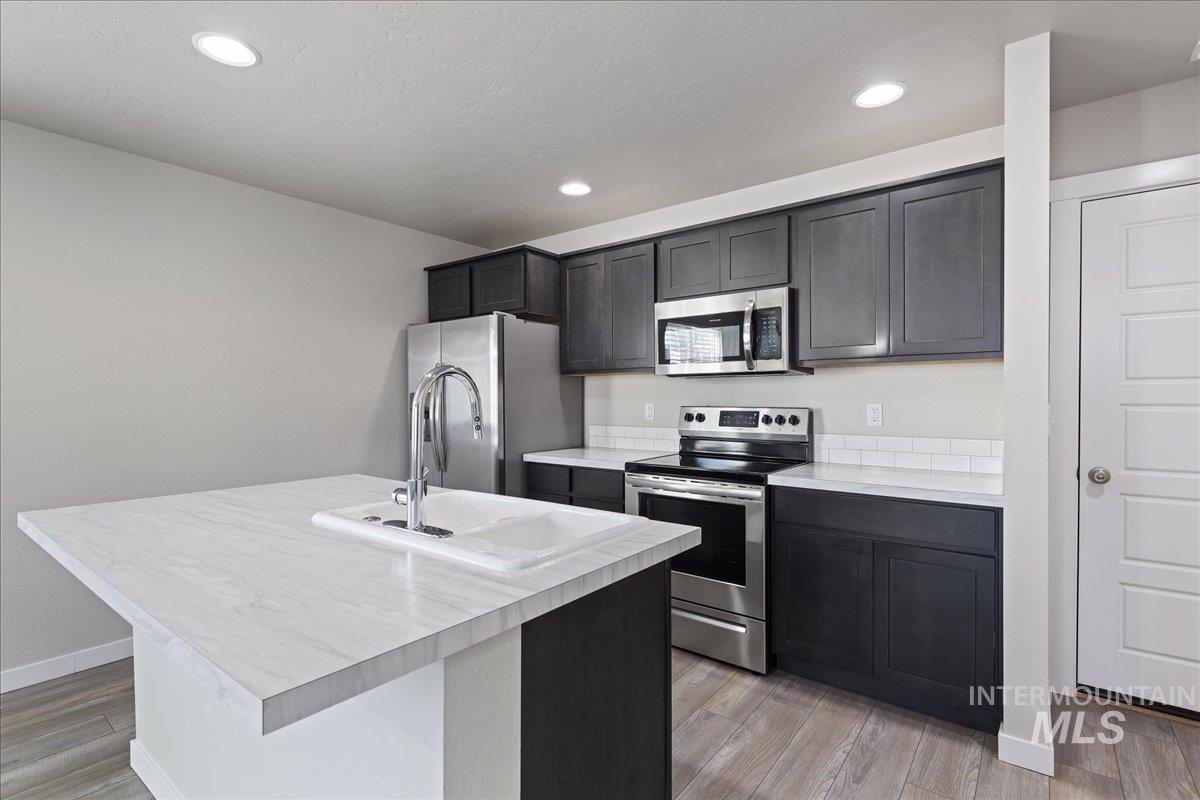 2487 E Goldstone St, Meridian, Idaho 83642-5374, 2 Bedrooms, 2.5 Bathrooms, Residential For Sale, Price $349,990,MLS 98973846