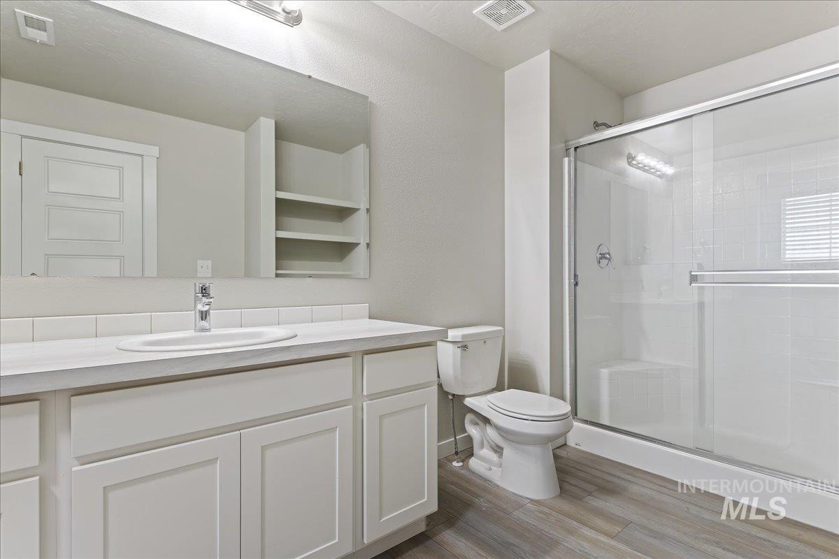 2479 E Goldstone St, Meridian, Idaho 83642-5374, 3 Bedrooms, 2.5 Bathrooms, Residential For Sale, Price $380,990,MLS 98973847