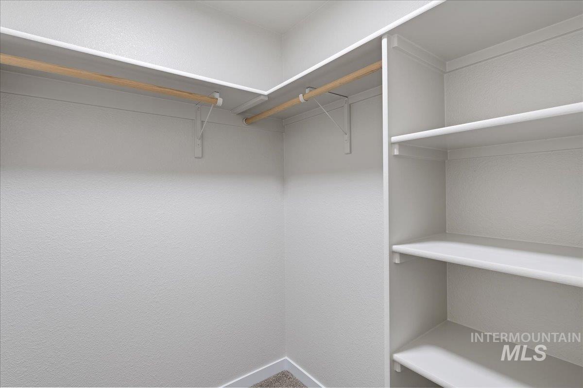 2500 E Blue Tick St, Meridian, Idaho 83642-5374, 2 Bedrooms, 2.5 Bathrooms, Residential For Sale, Price $349,990,MLS 98973848