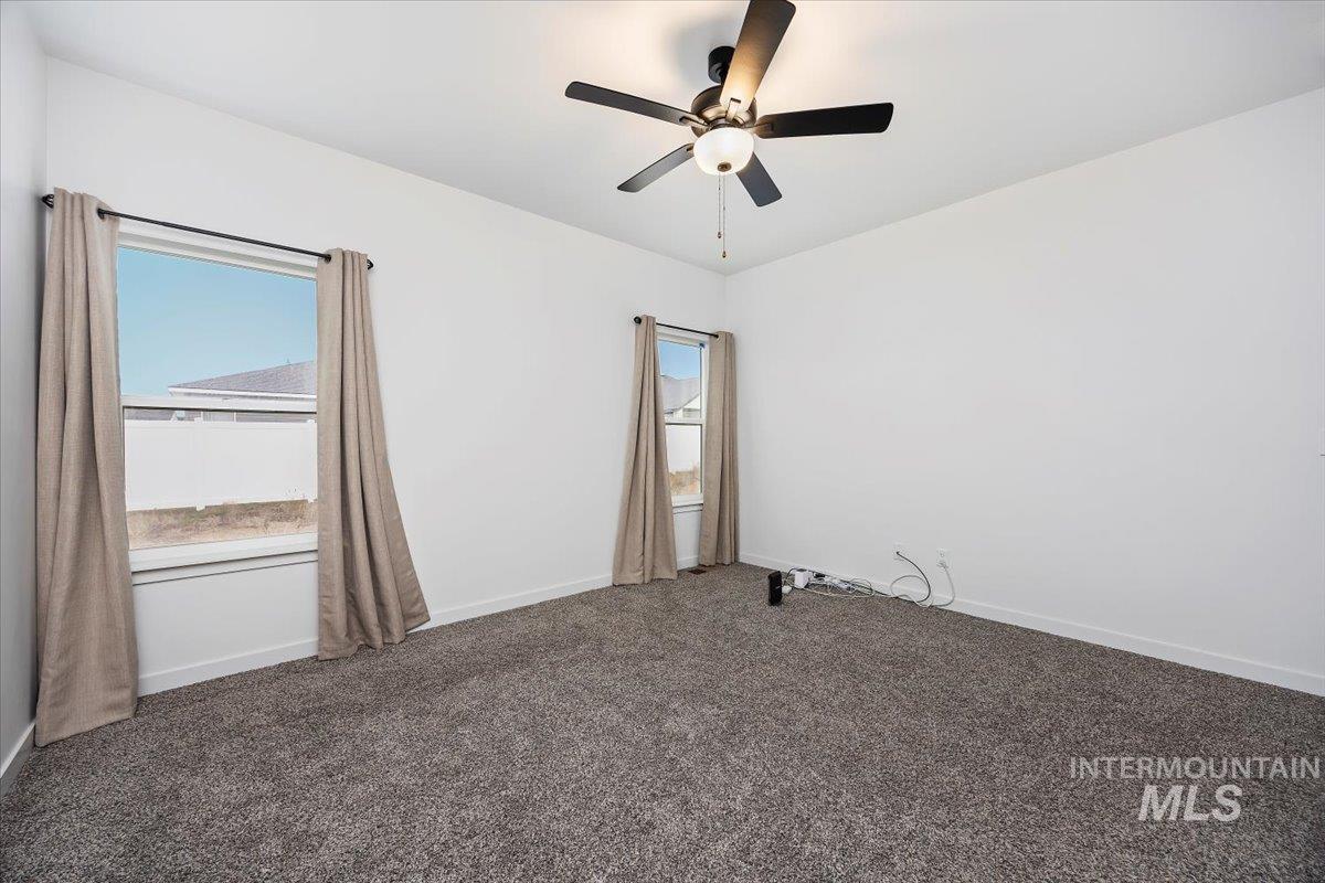 1265 Terra Ave, Twin Falls, Idaho 83301-4893, 3 Bedrooms, 2 Bathrooms, Residential For Sale, Price $388,000,MLS 98973849